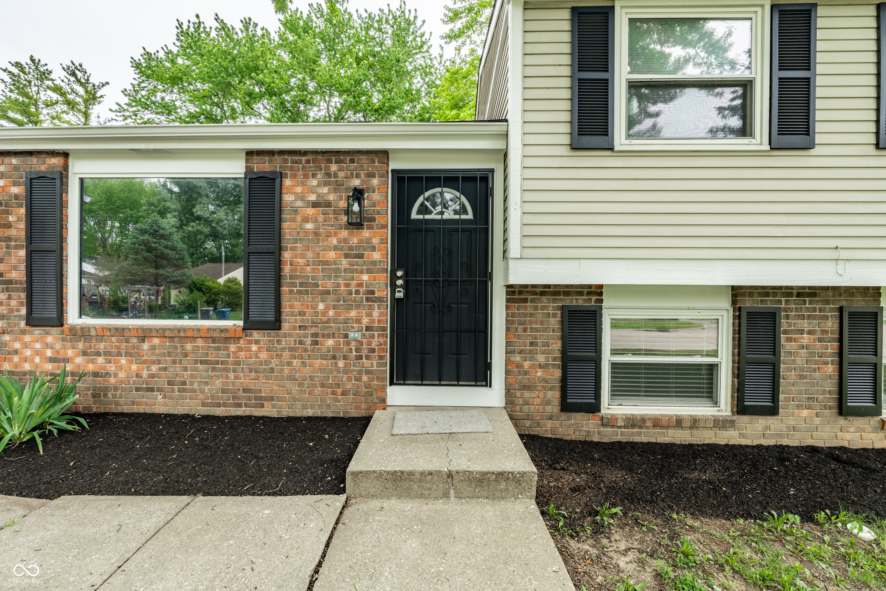1501 Butternut Lane