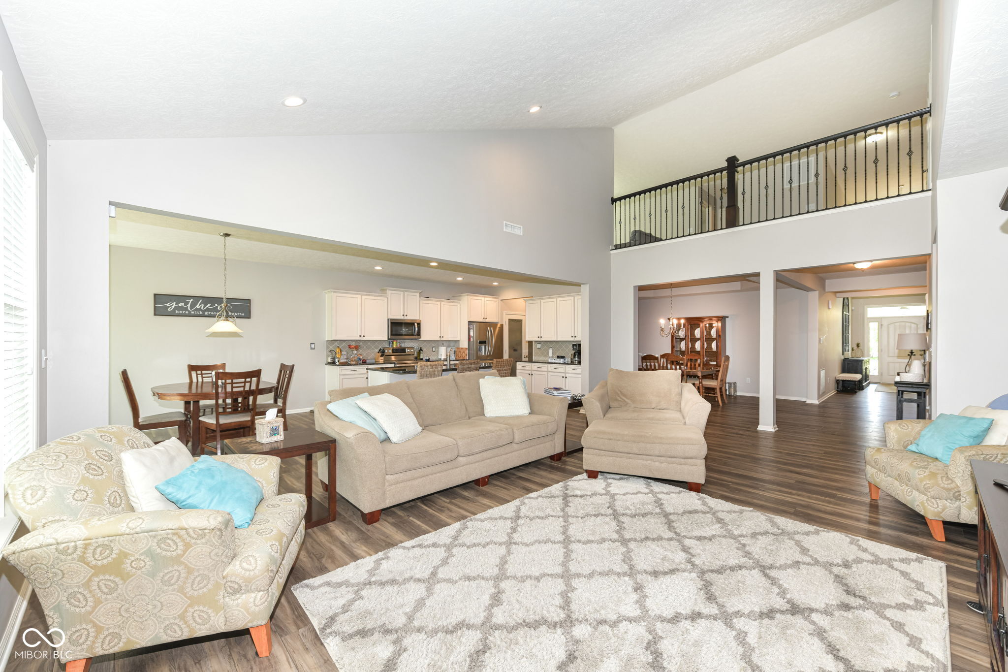 8465 Abernethy Lane