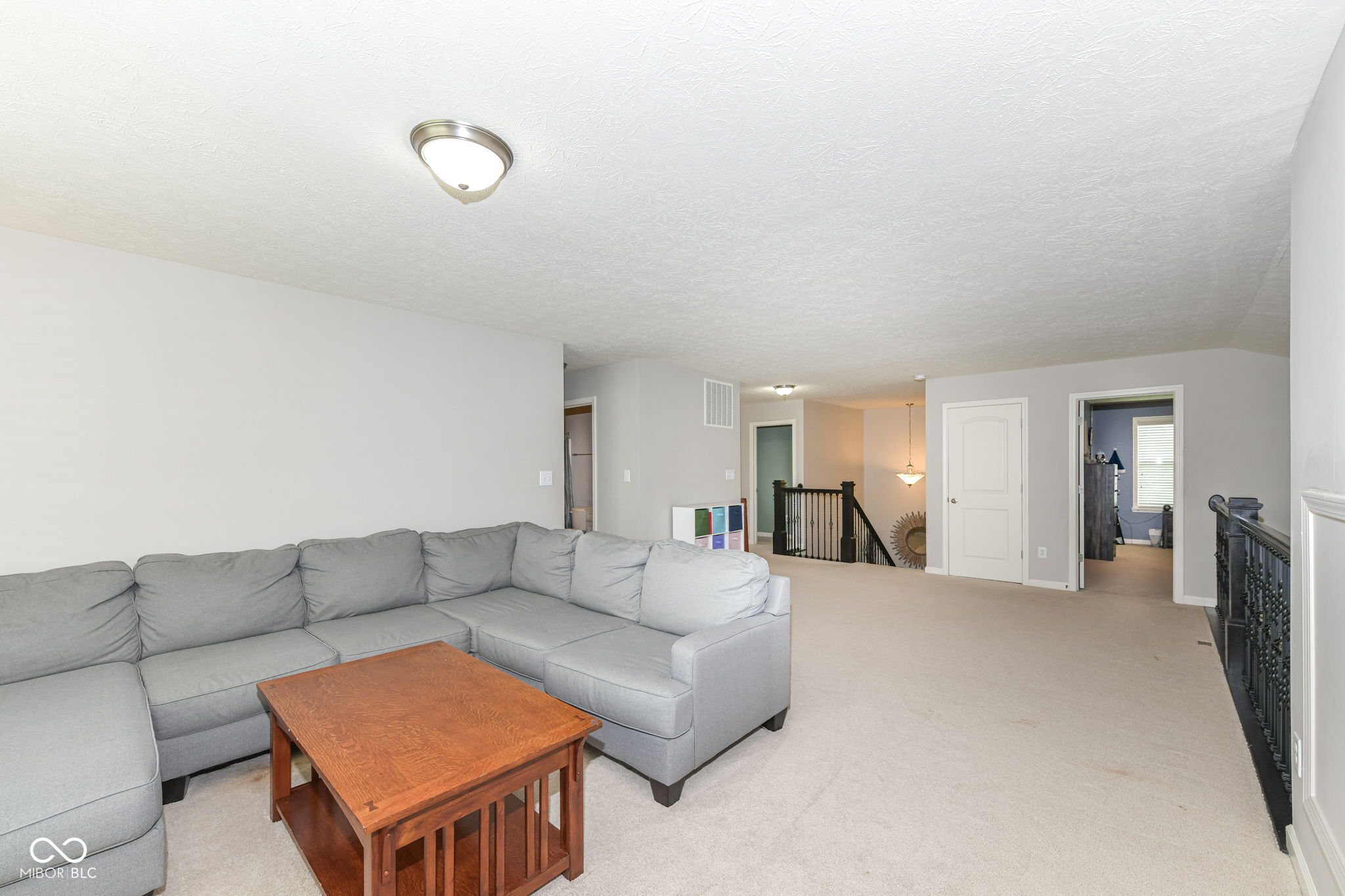8465 Abernethy Lane