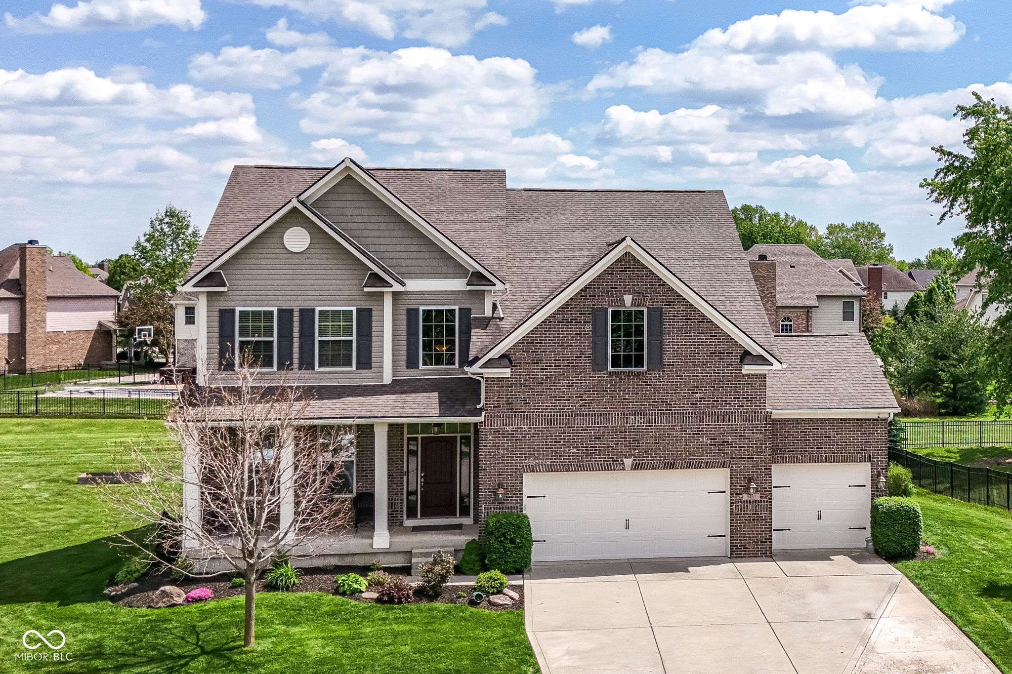 8465 Abernethy Lane