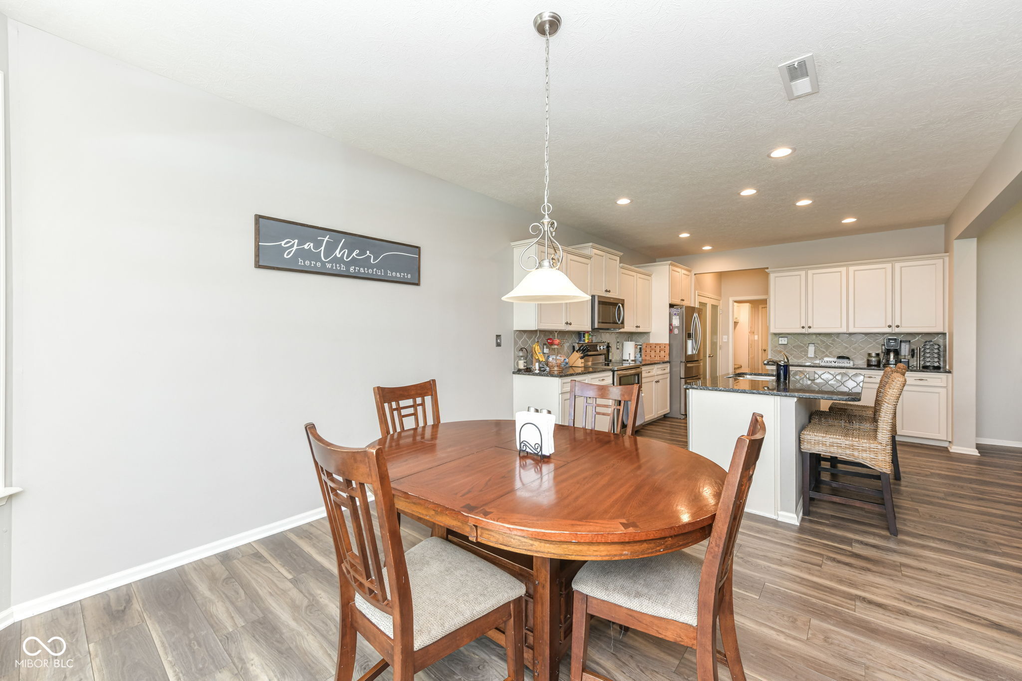 8465 Abernethy Lane
