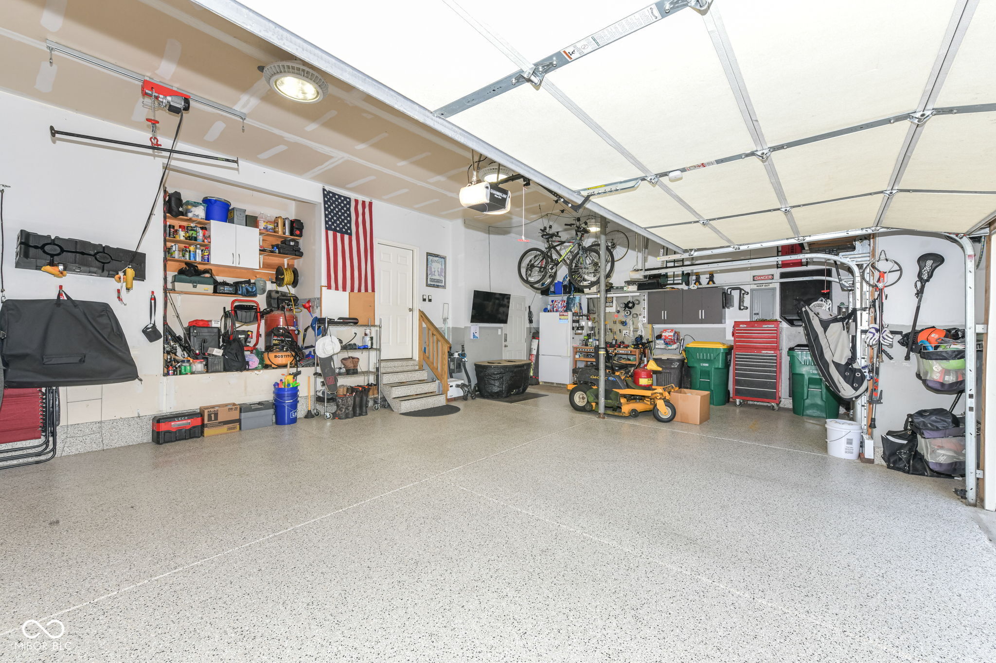 8465 Abernethy Lane
