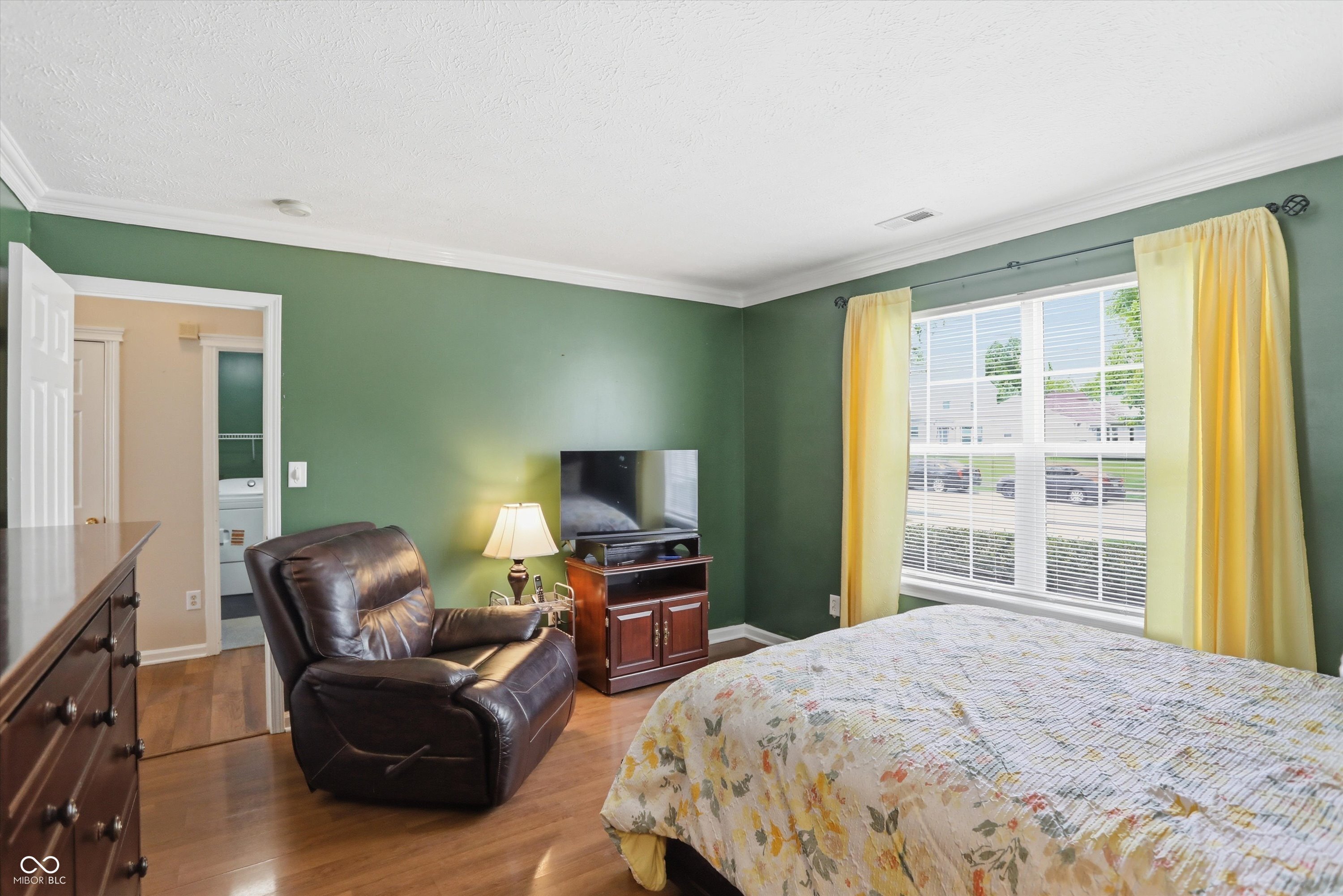 5001 Angelique Drive