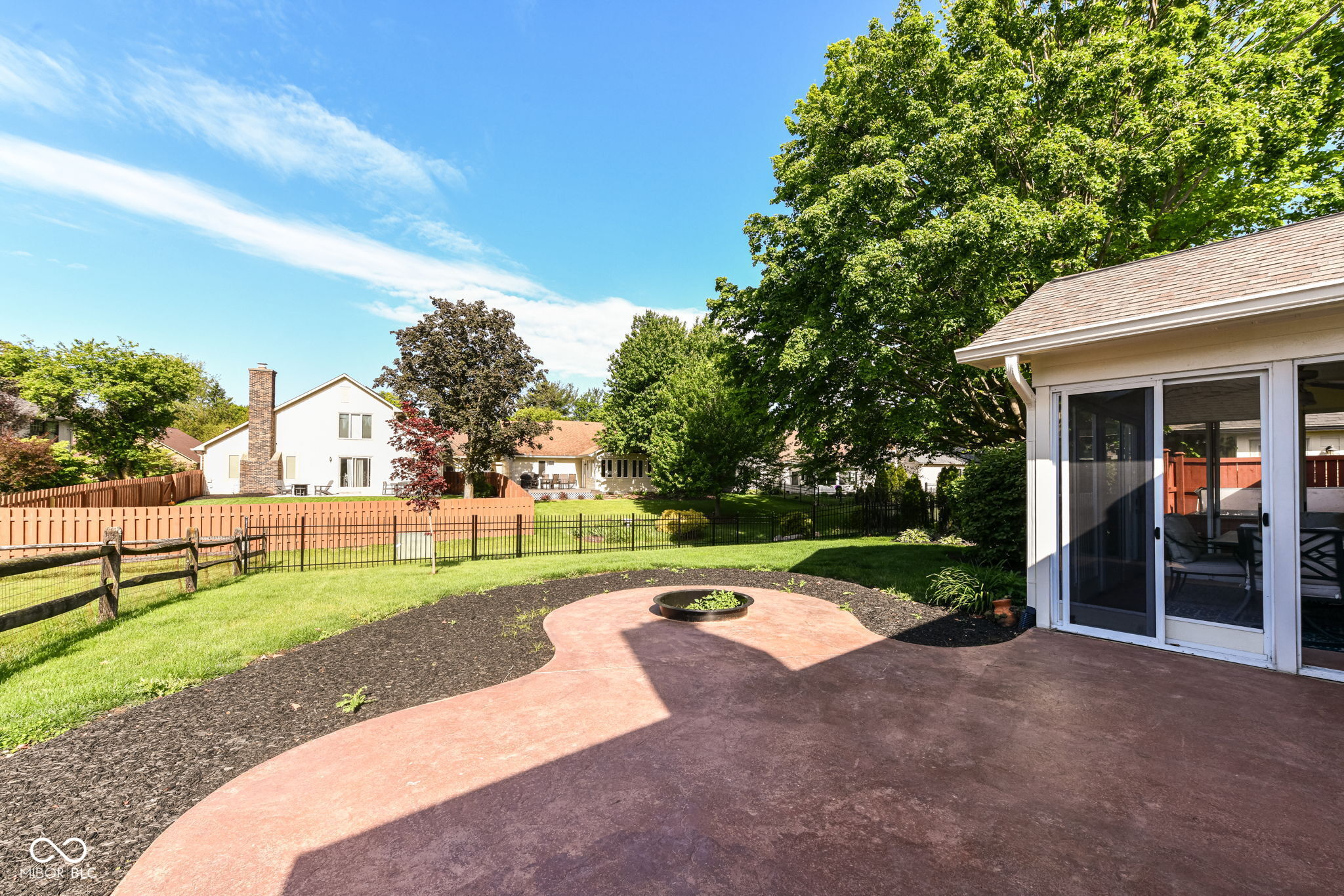 12370 Camberley Lane