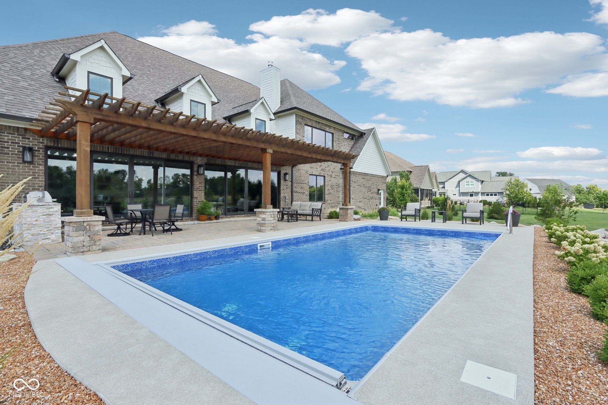 2701 Oak Way Trace