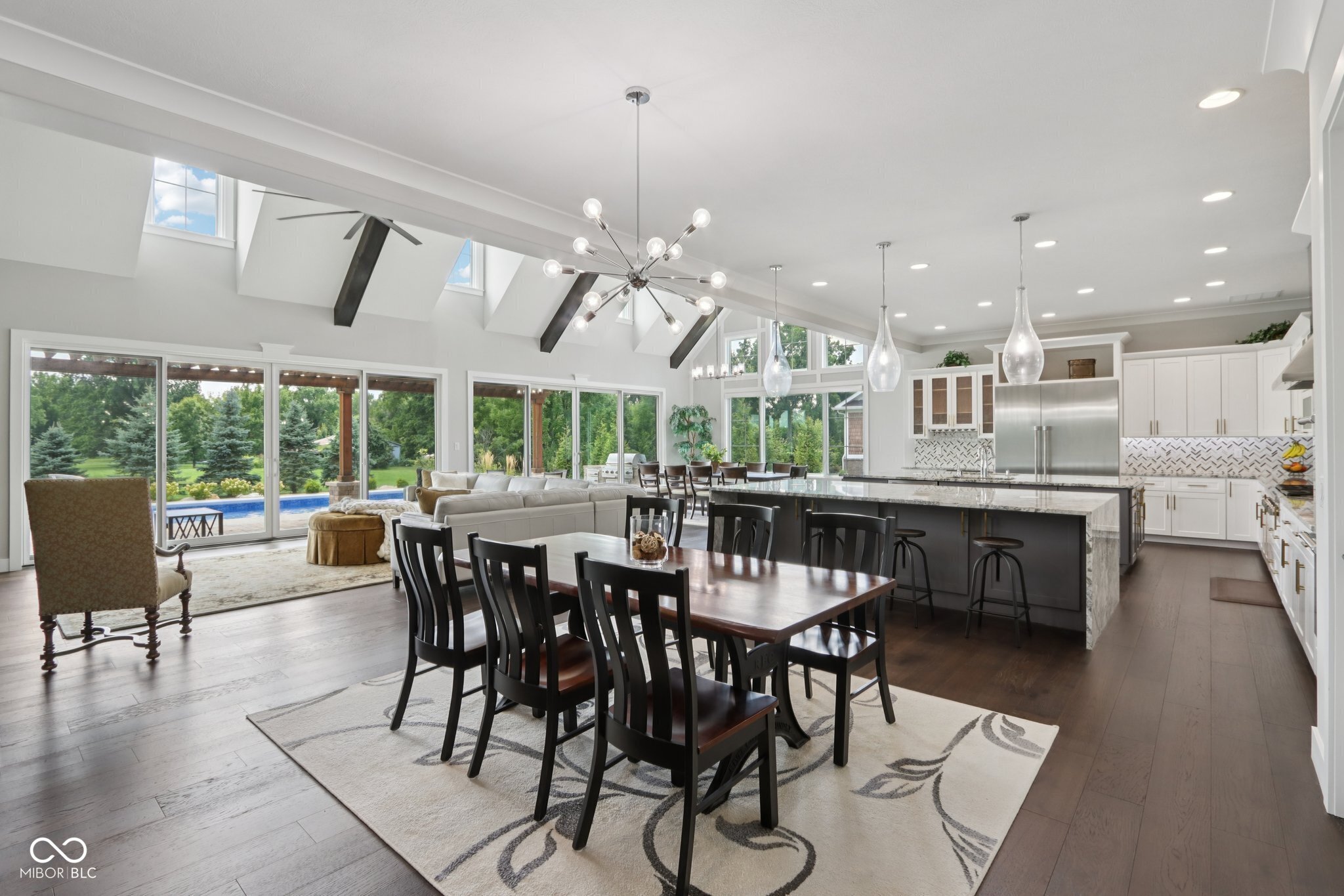 2701 Oak Way Trace