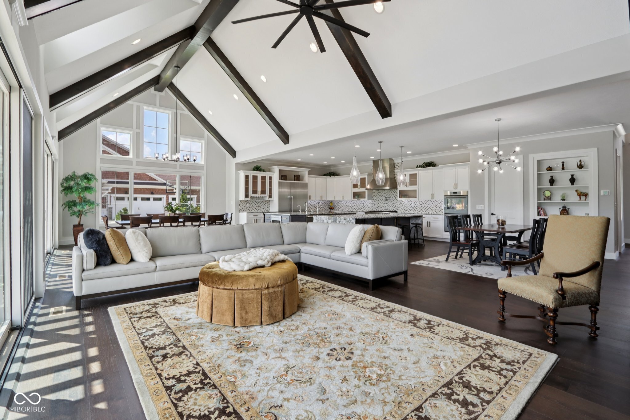 2701 Oak Way Trace
