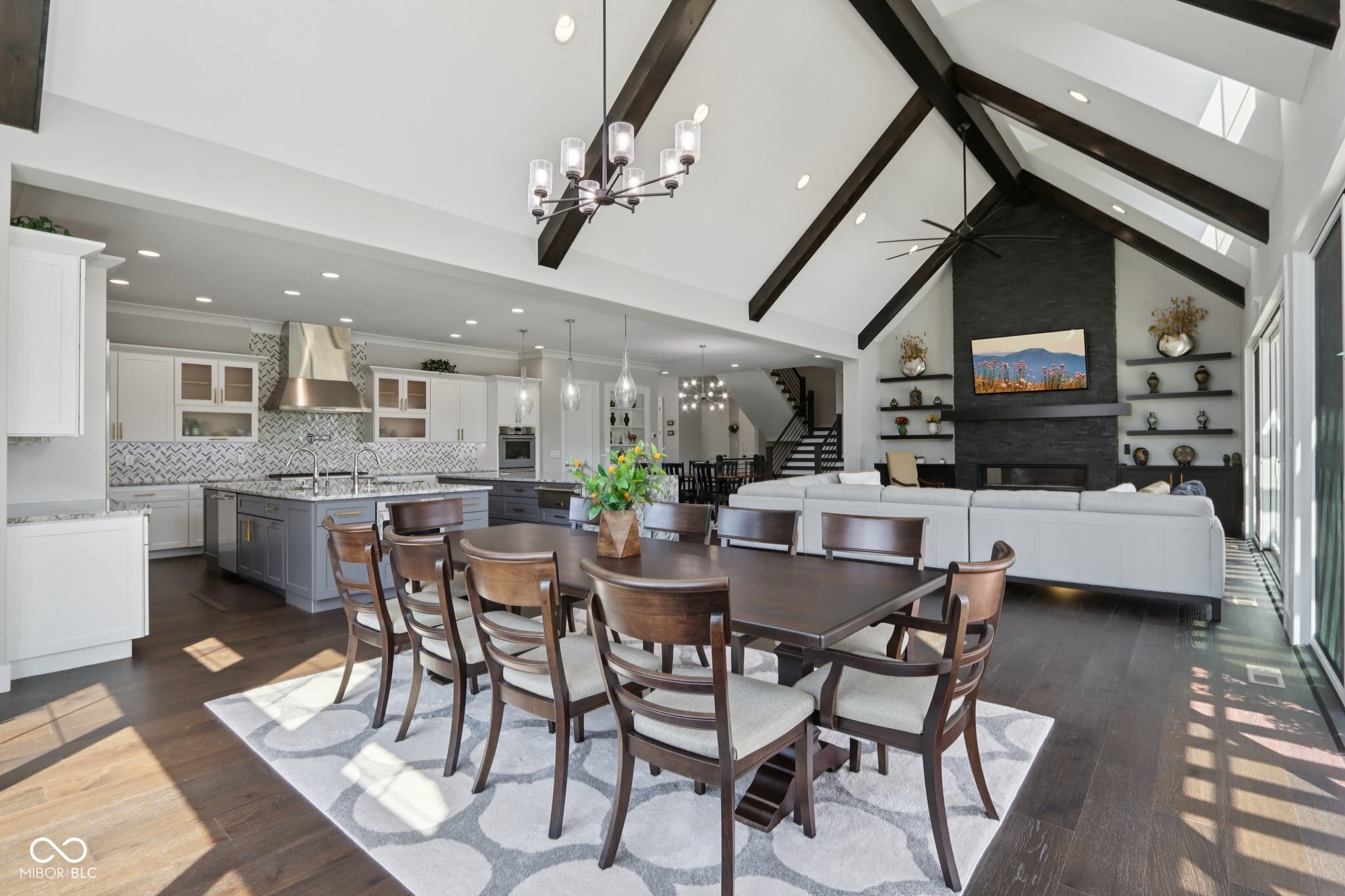 2701 Oak Way Trace