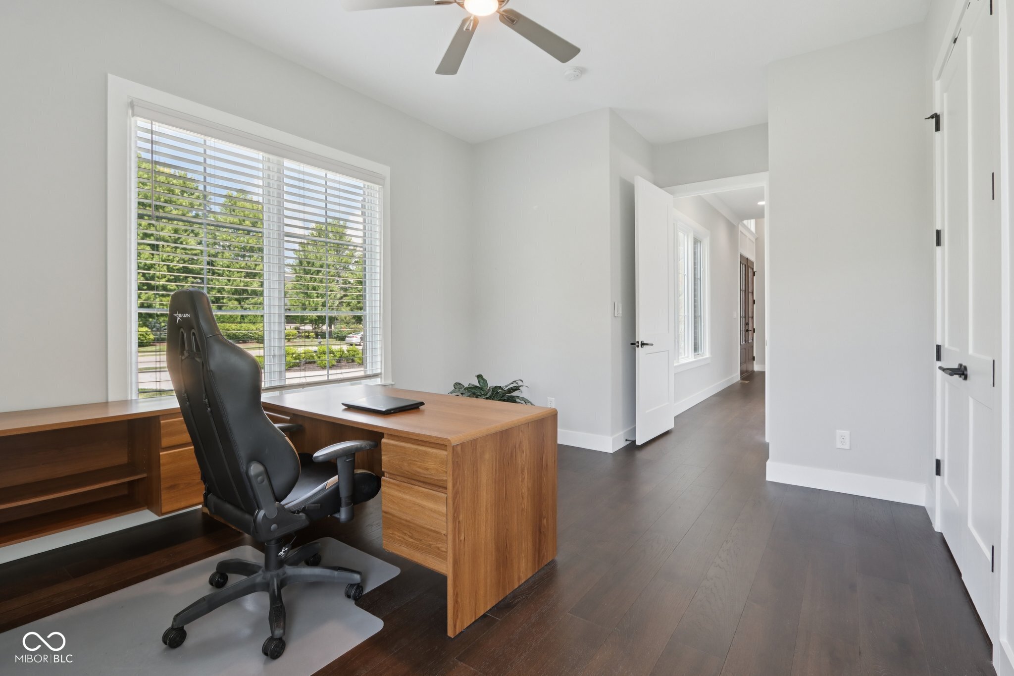 2701 Oak Way Trace