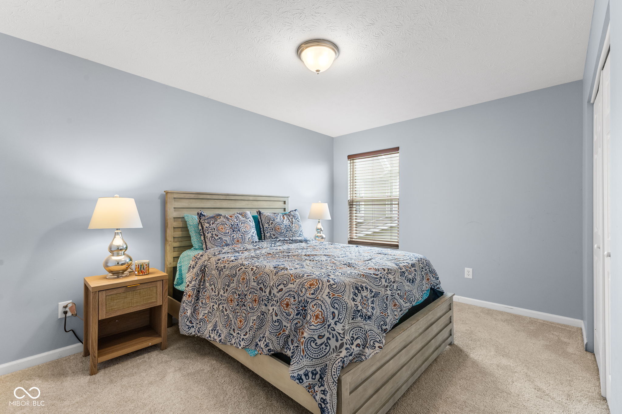 15556 Old Pond Circle