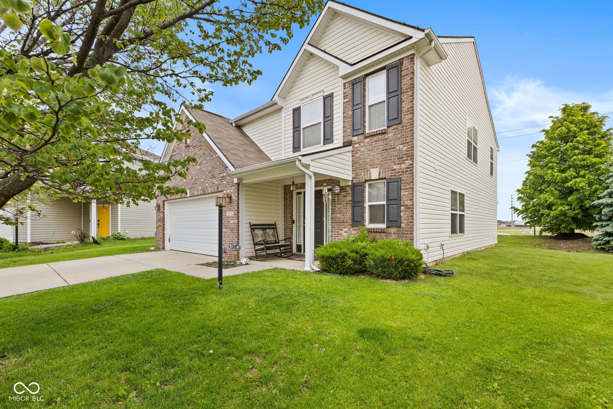 15556 Old Pond Circle