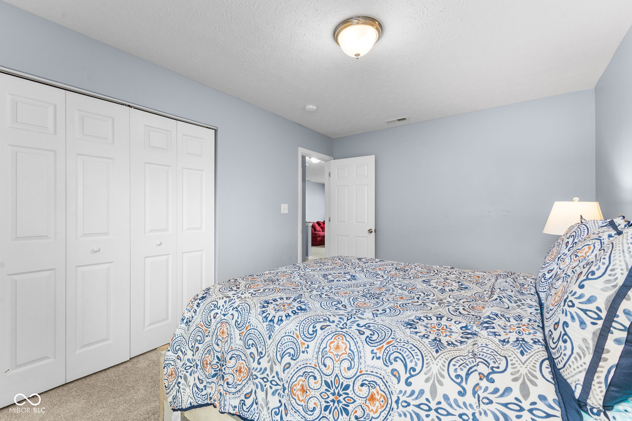 15556 Old Pond Circle