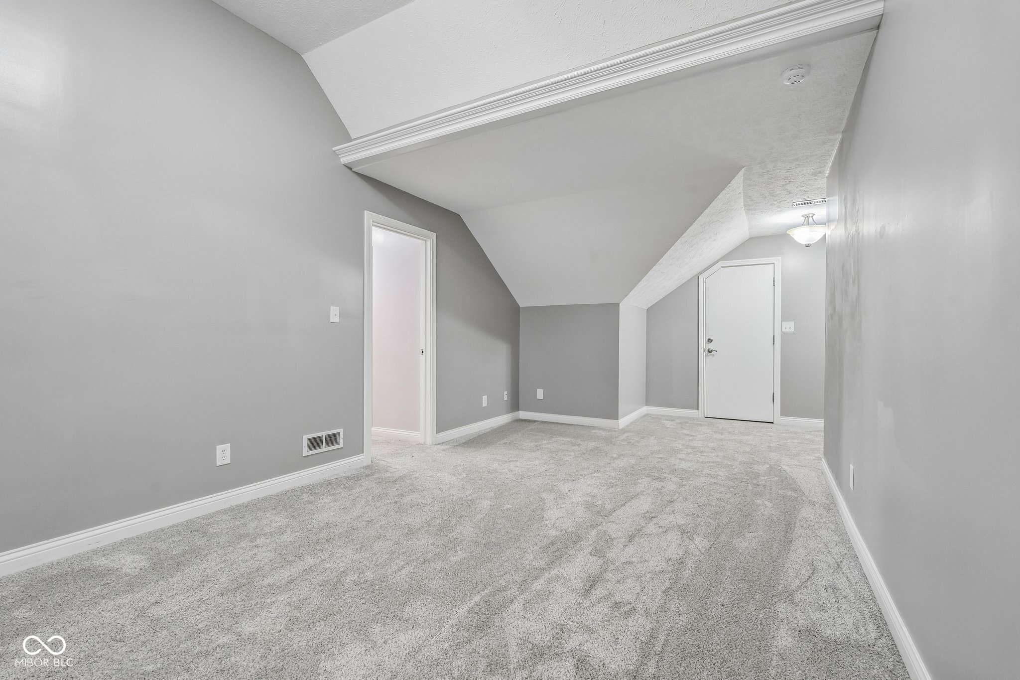 3274 Paddock Road