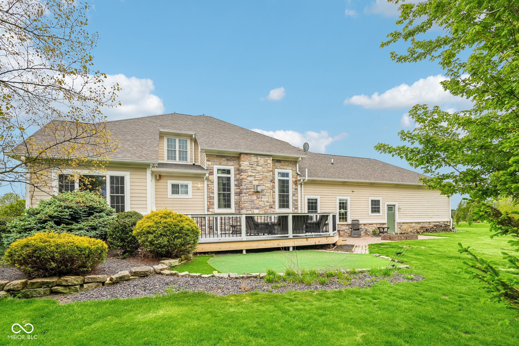 3274 Paddock Road