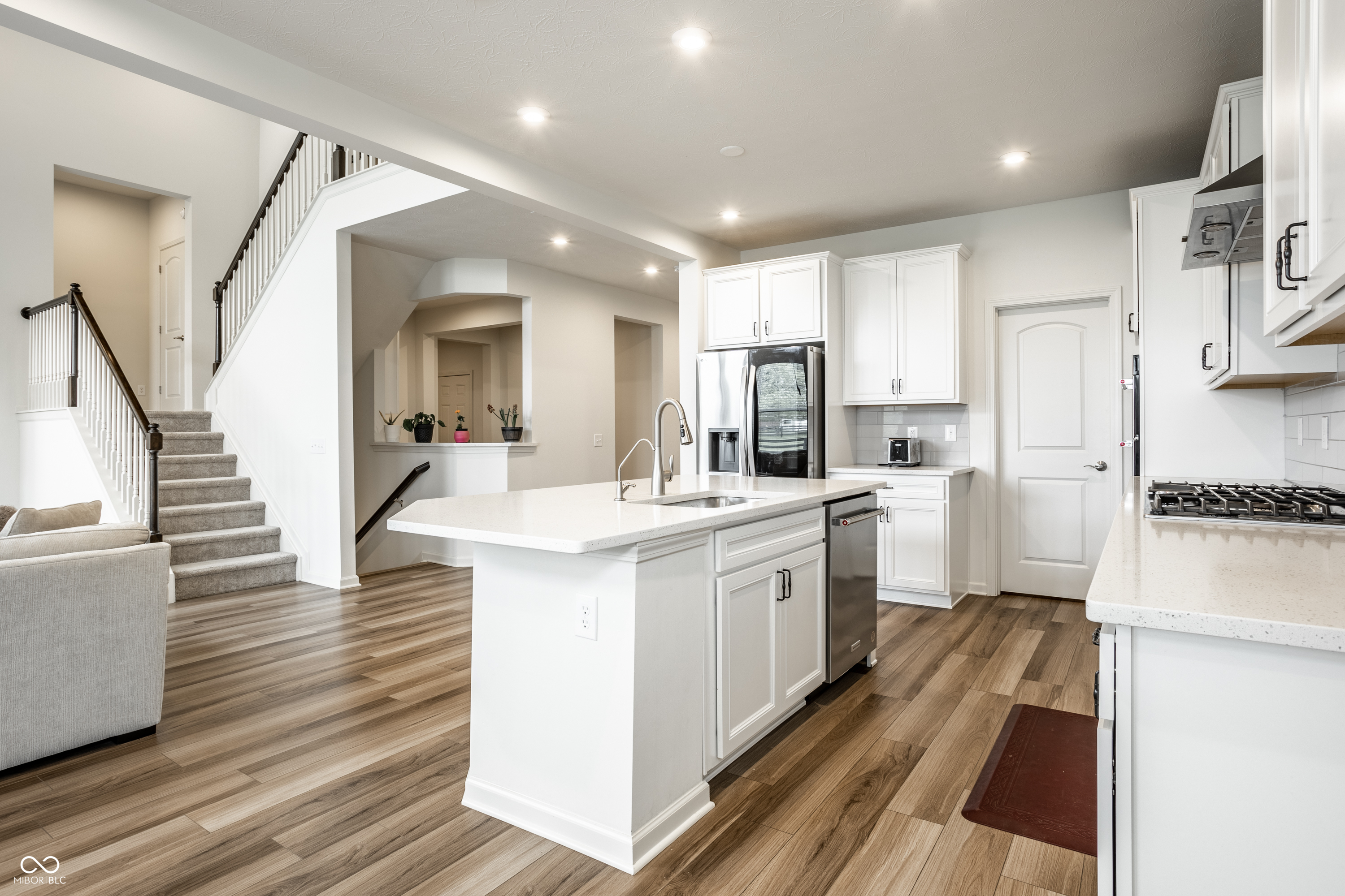 5378 Rose Drive