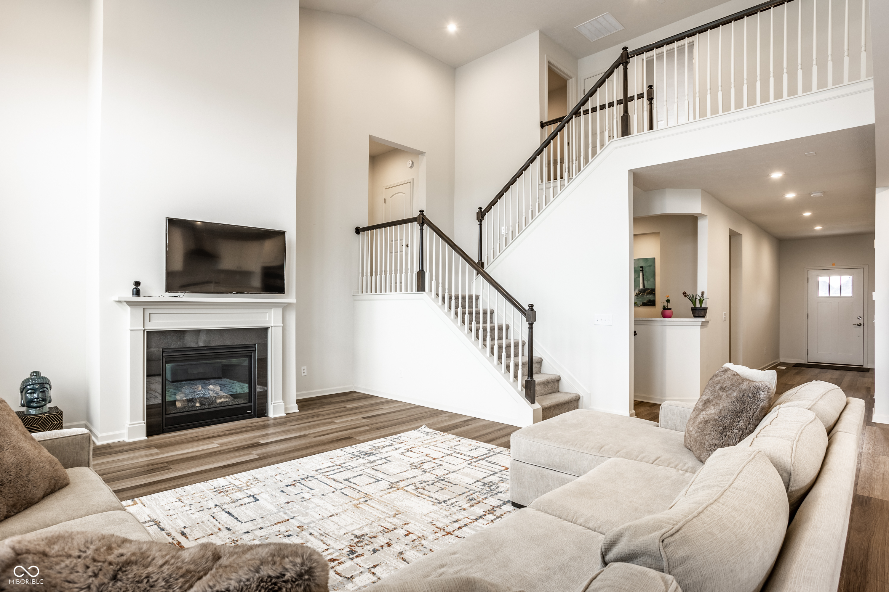 5378 Rose Drive