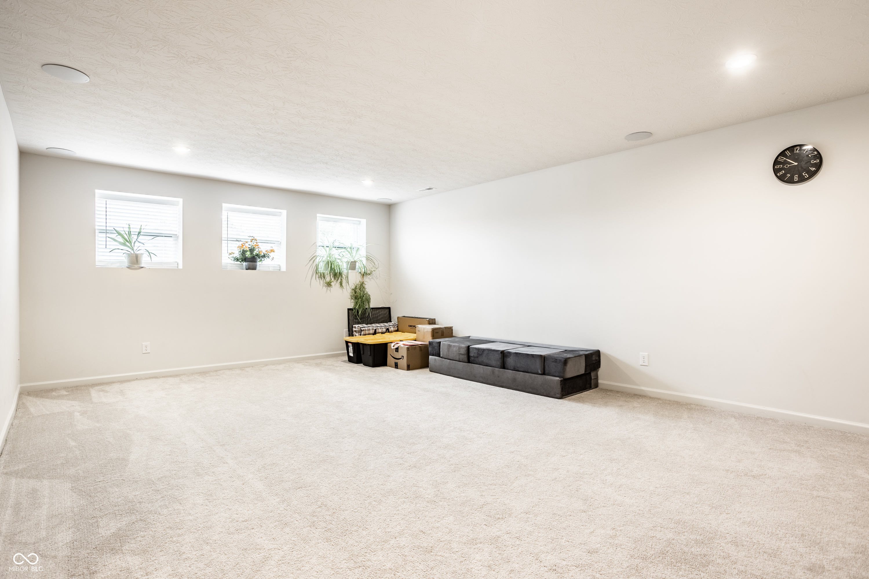 5378 Rose Drive