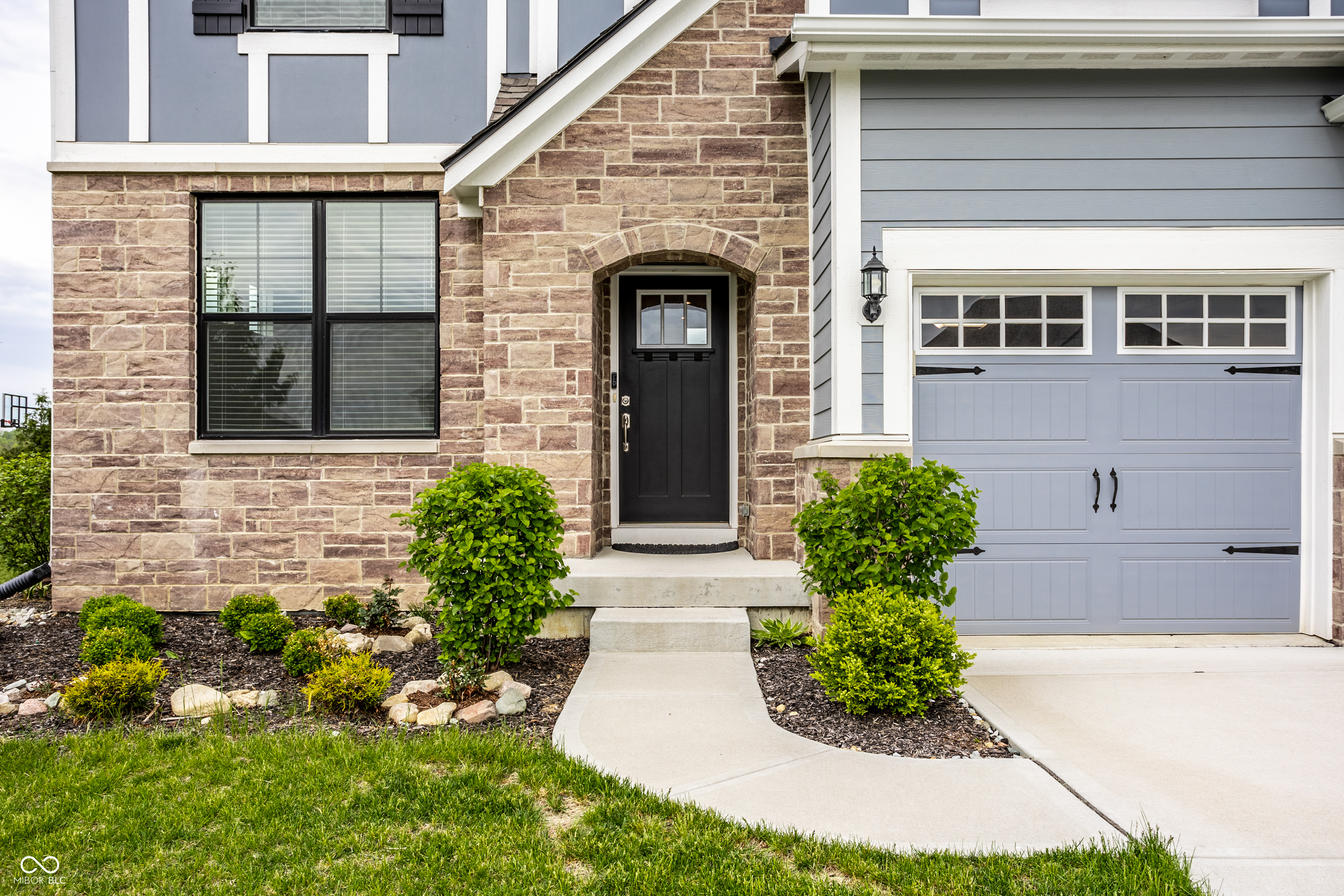 5378 Rose Drive
