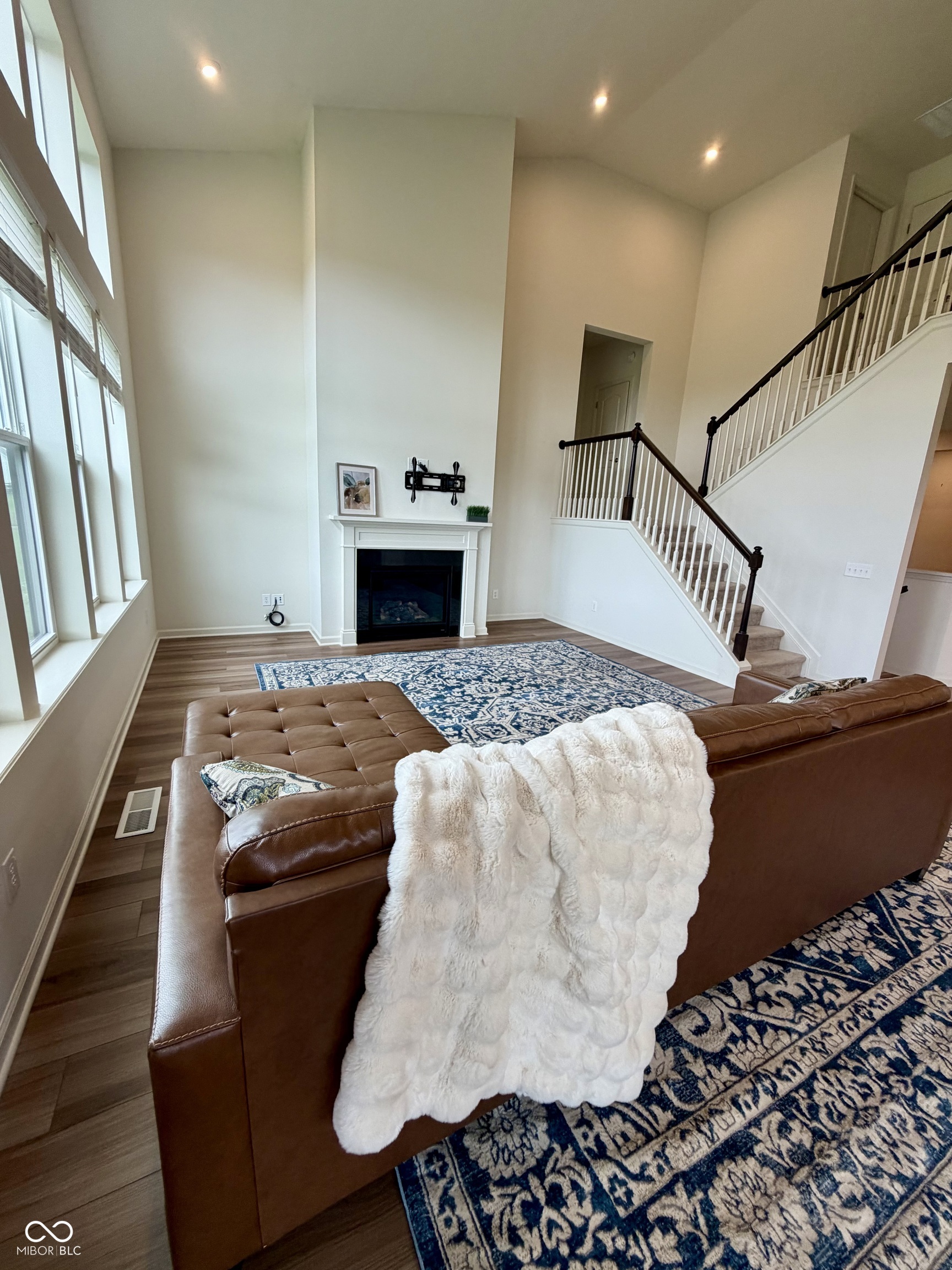 5378 Rose Drive