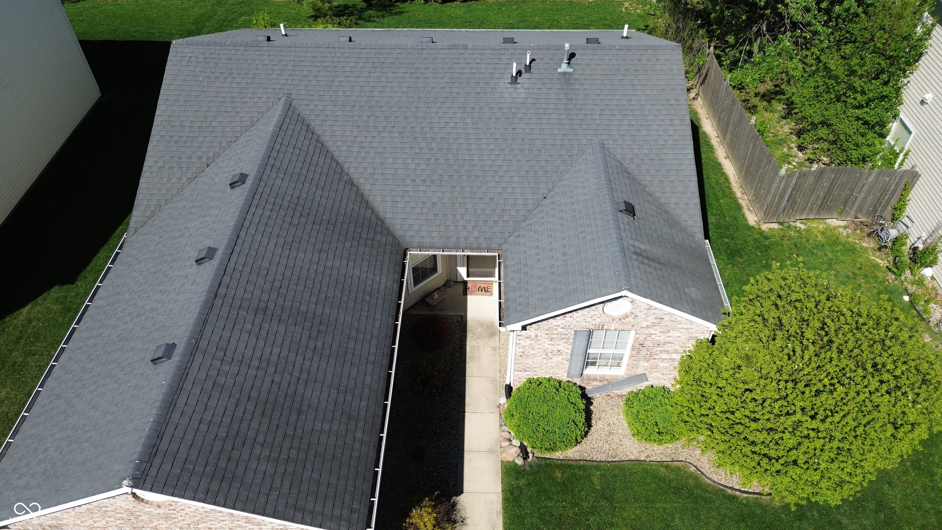 560 Runnymede Court