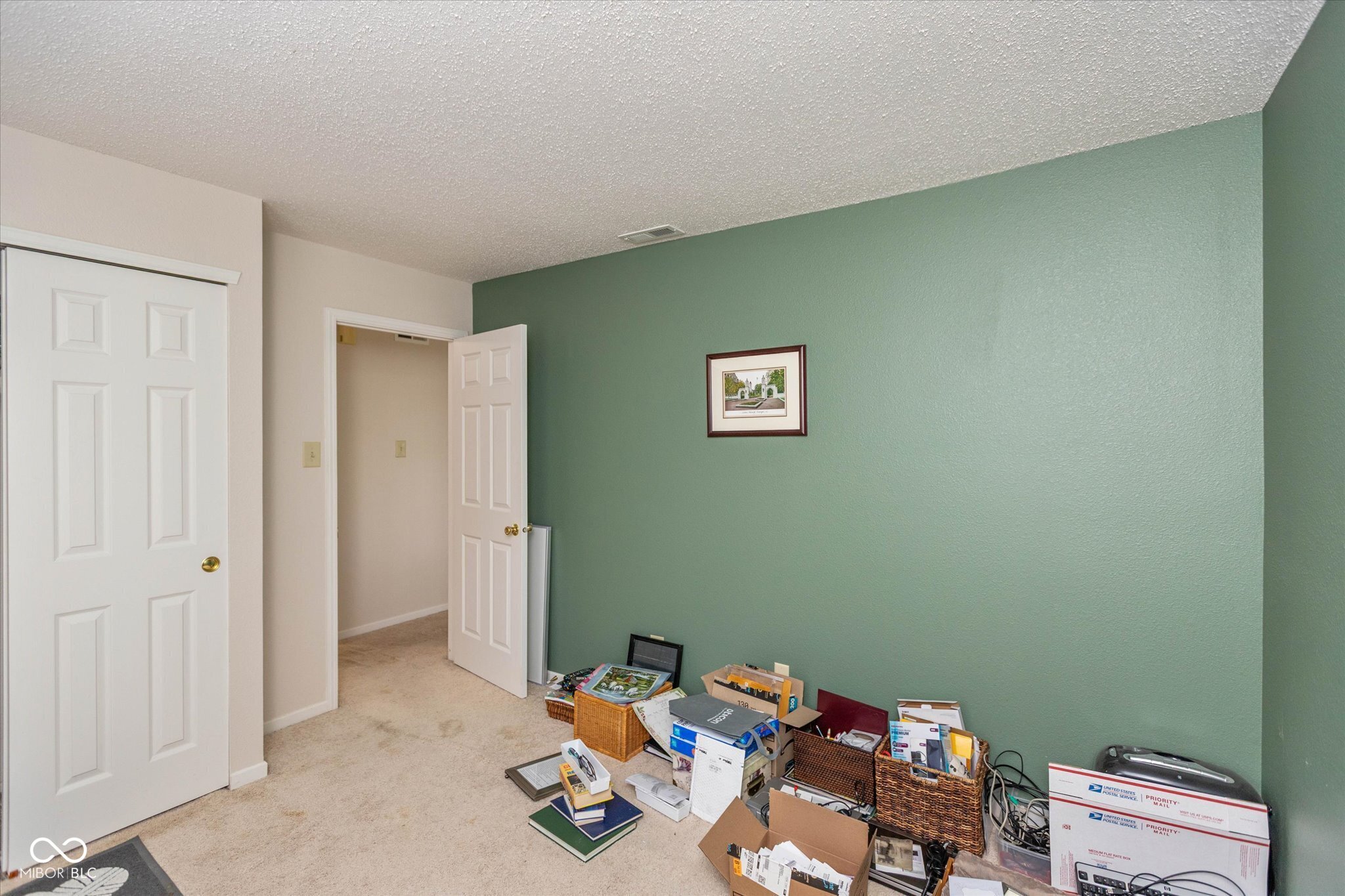 560 Runnymede Court