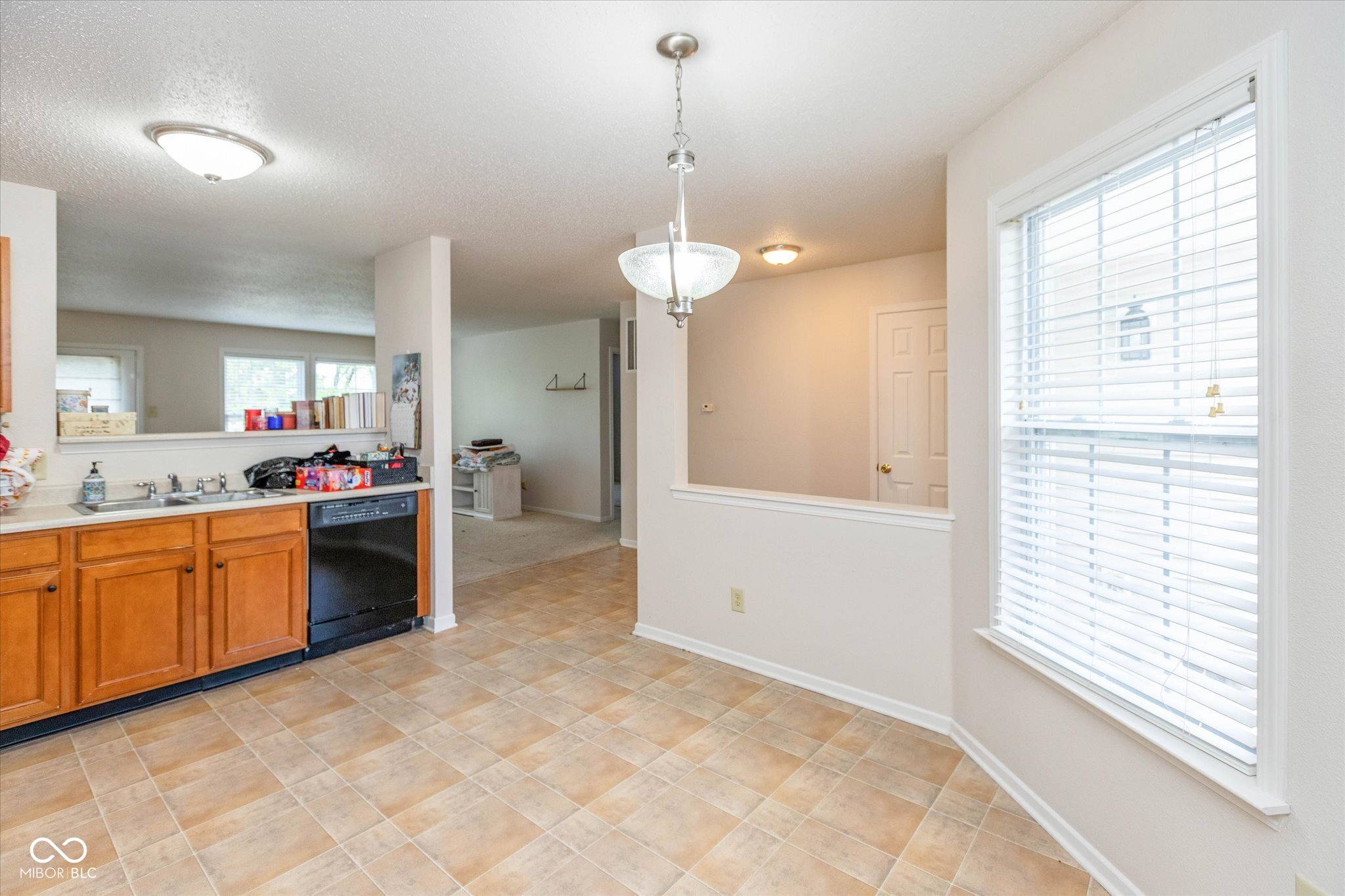 560 Runnymede Court