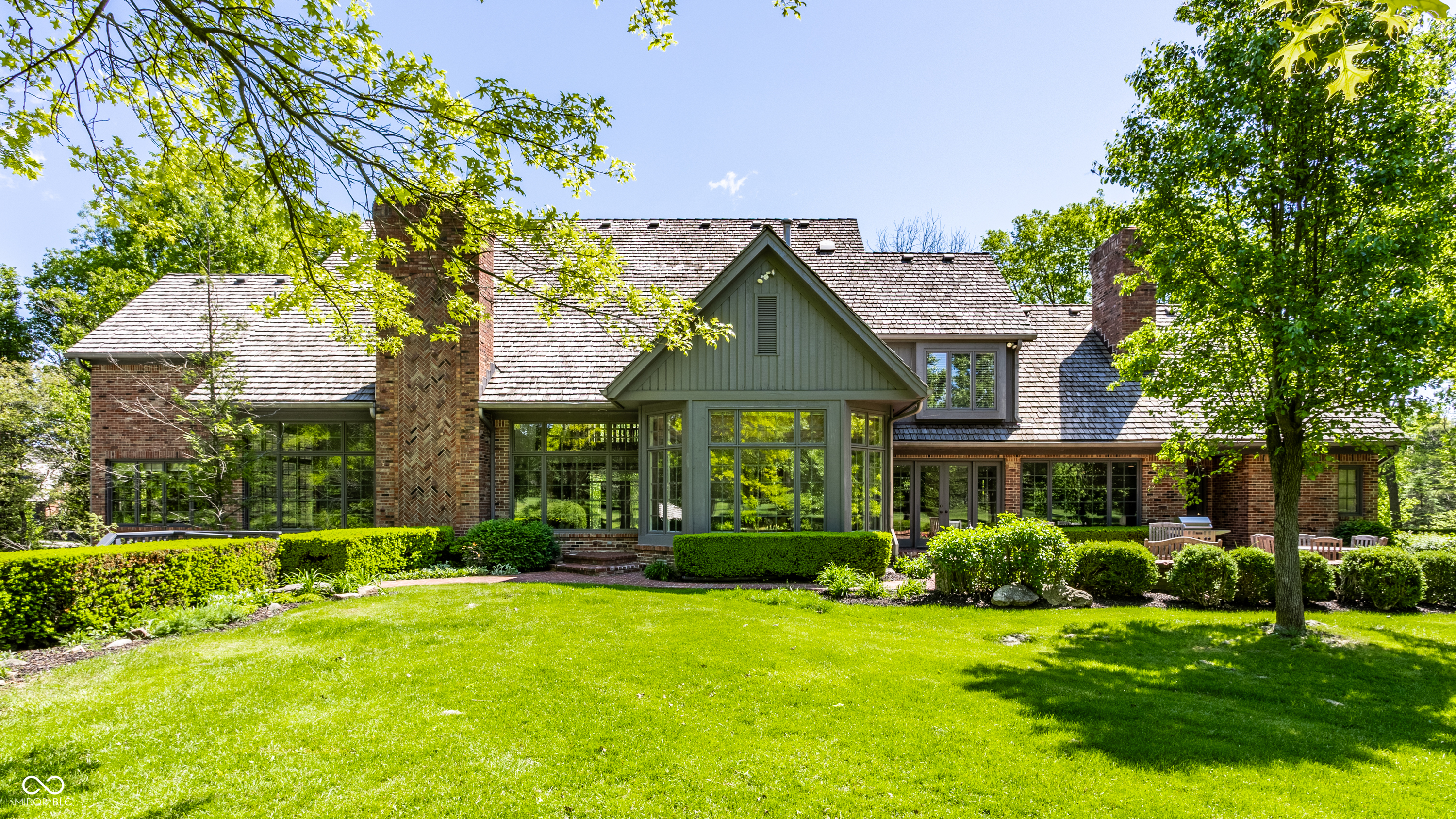 14300 Oakbrook Court