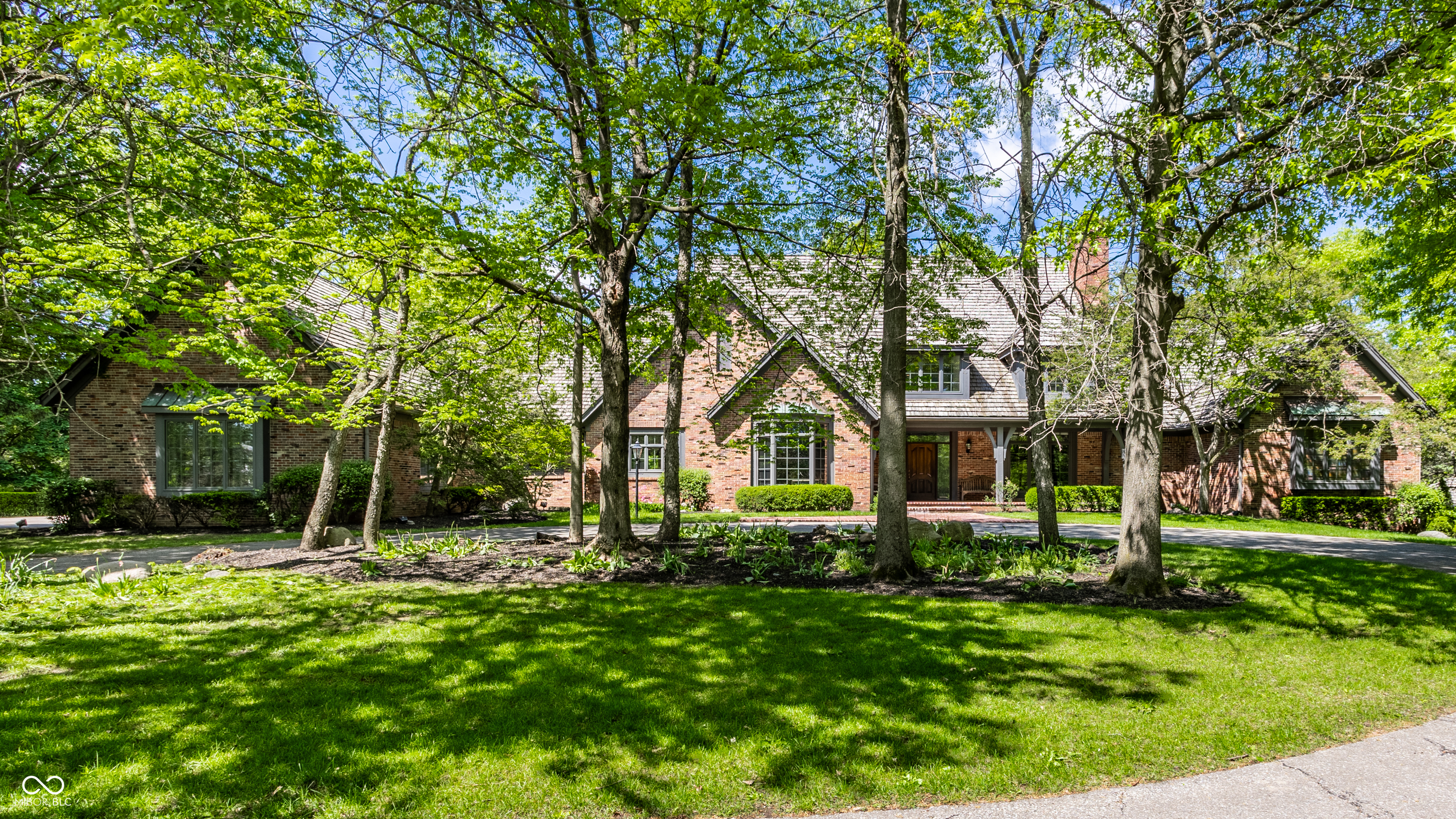 14300 Oakbrook Court