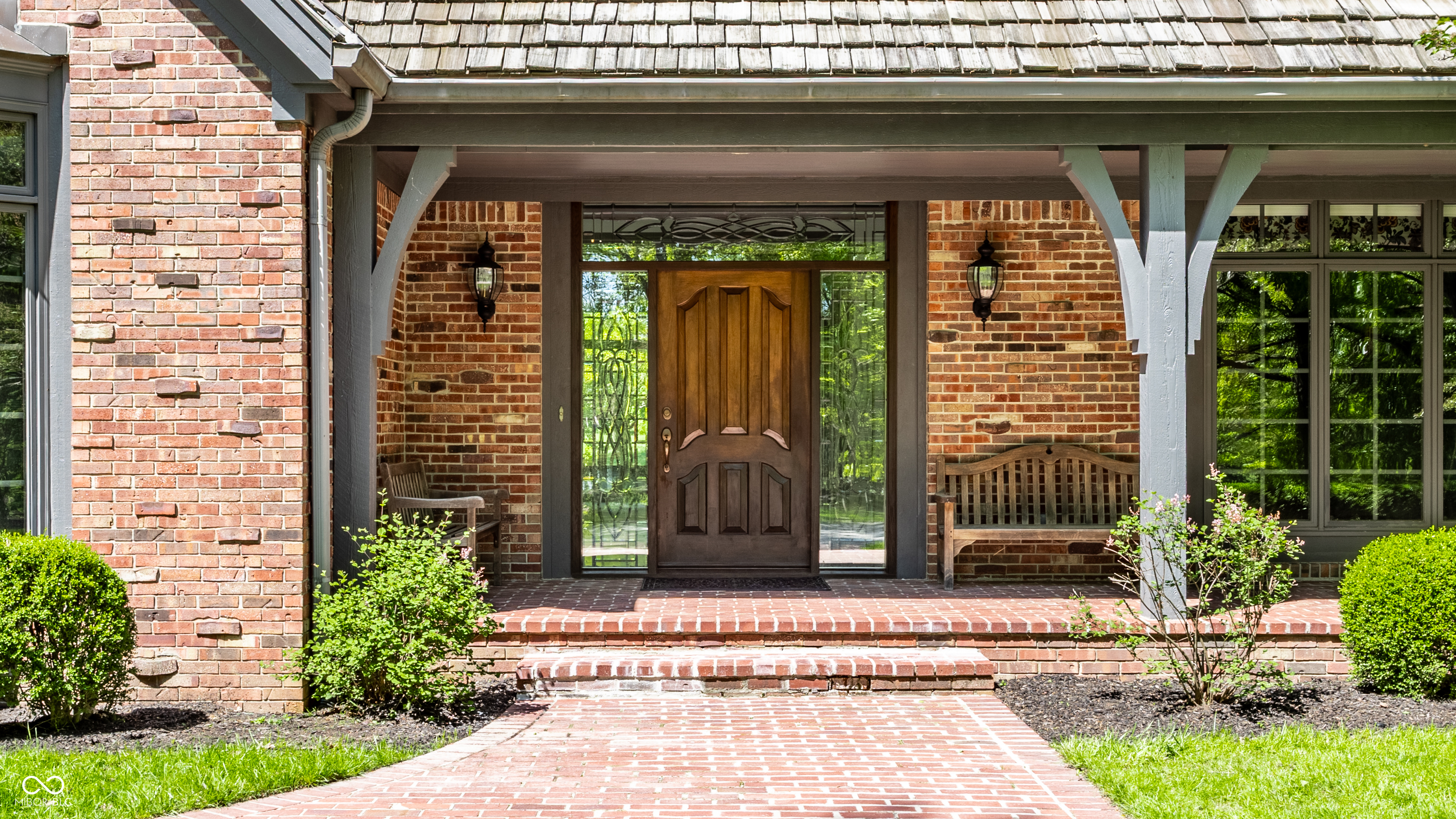 14300 Oakbrook Court