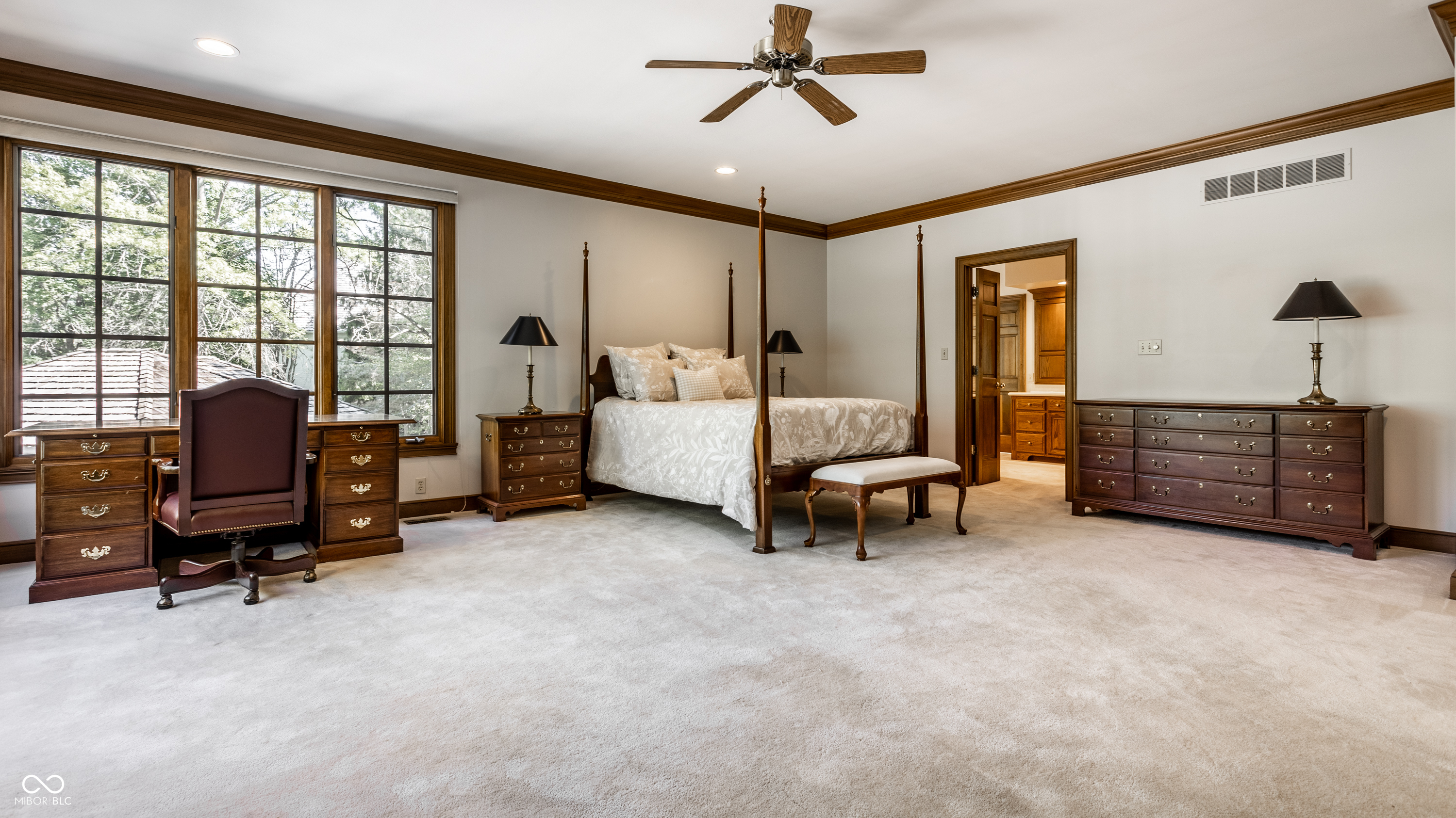 14300 Oakbrook Court