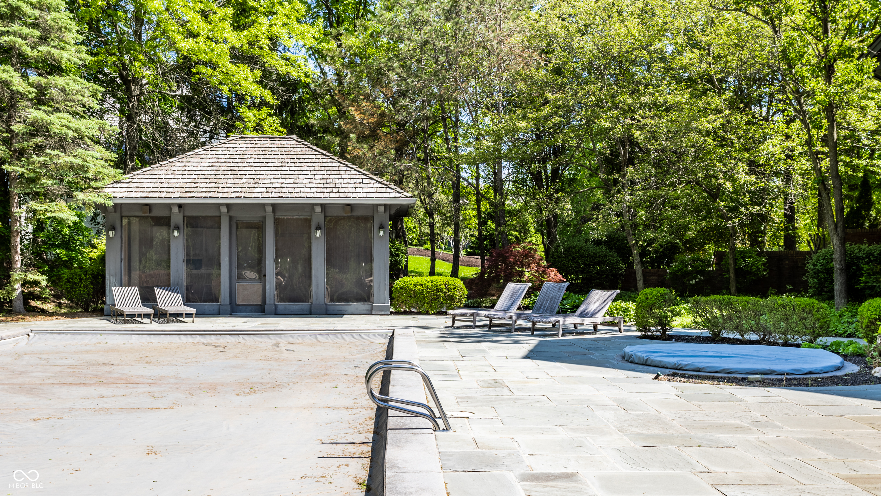 14300 Oakbrook Court
