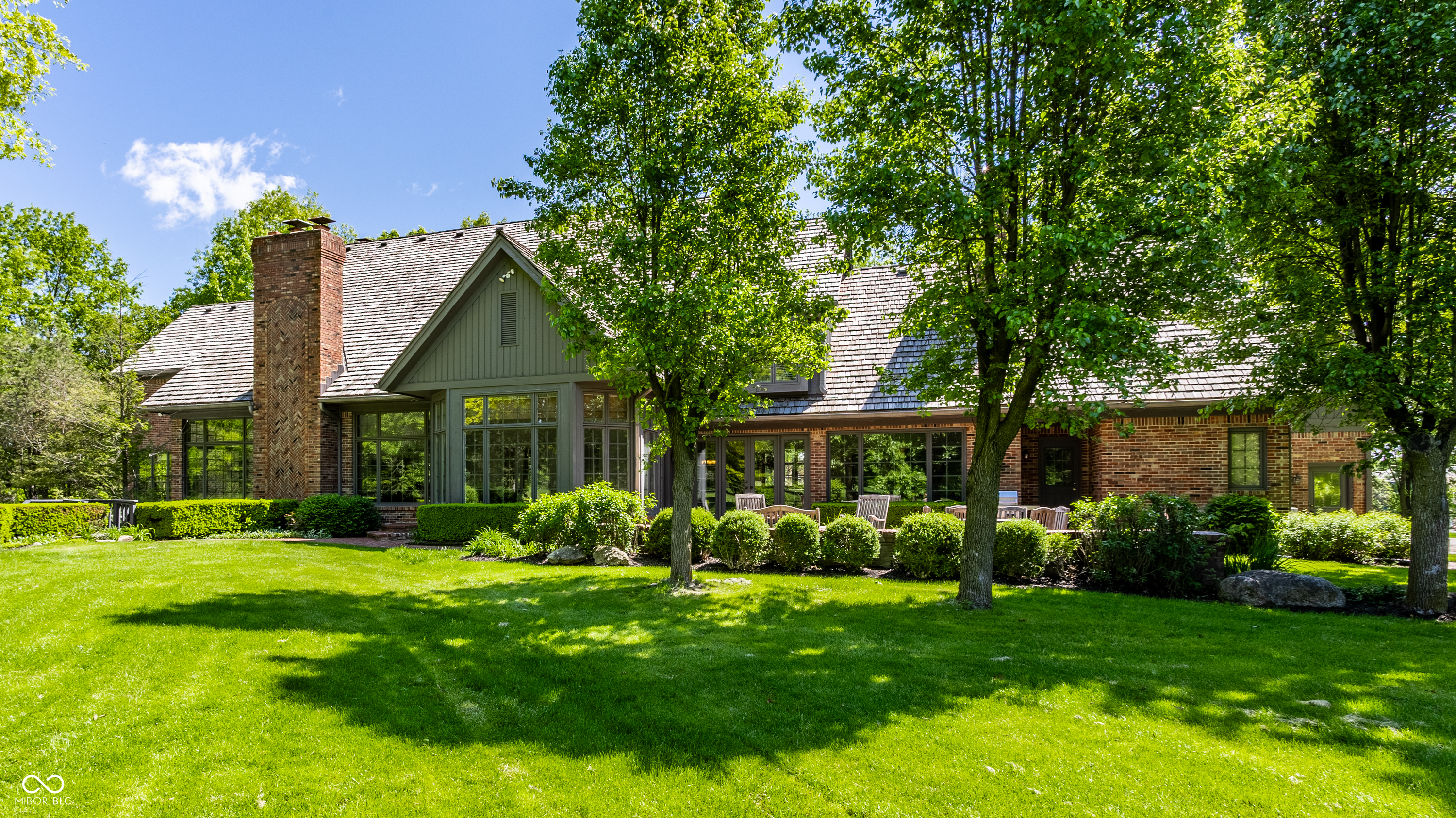 14300 Oakbrook Court