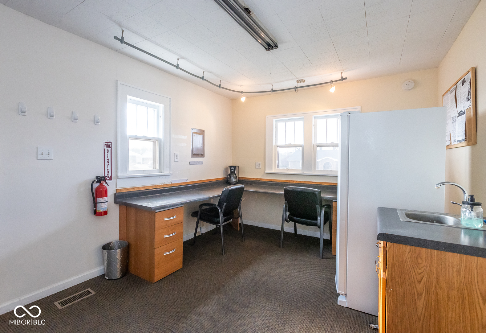 417 W 38th Street