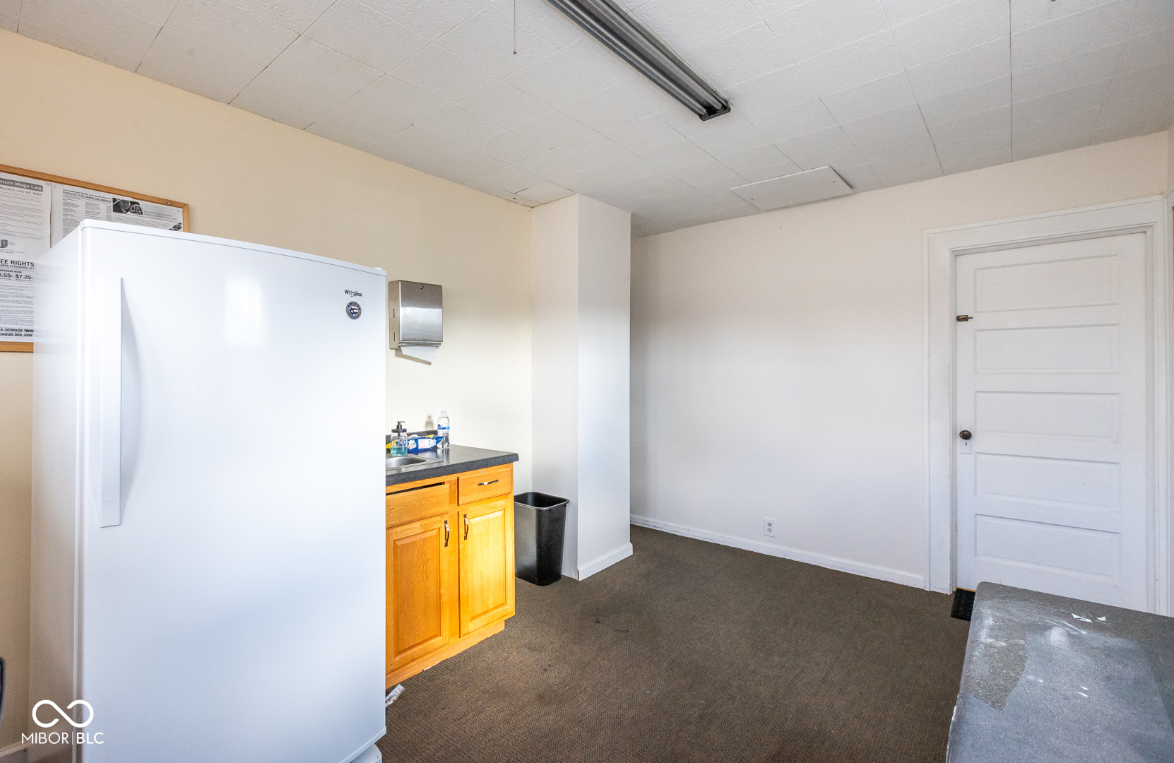 417 W 38th Street