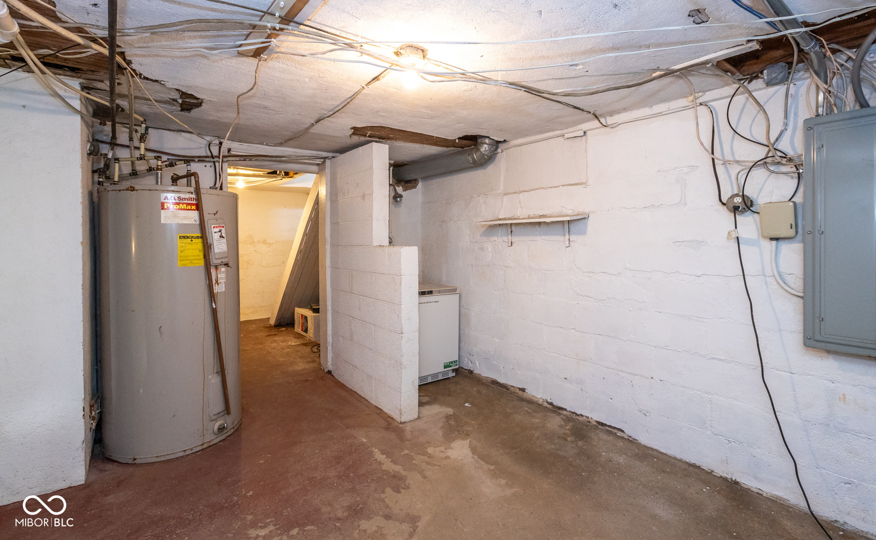 417 W 38th Street
