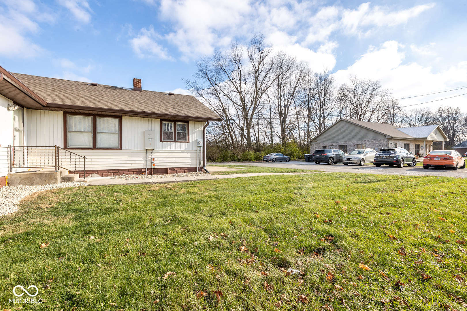 417 W 38th Street