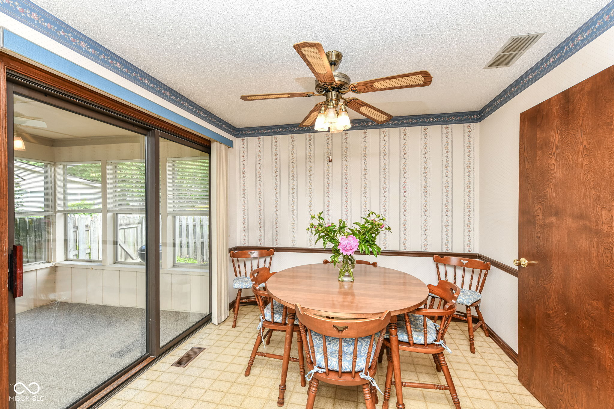 12346 Brompton Road