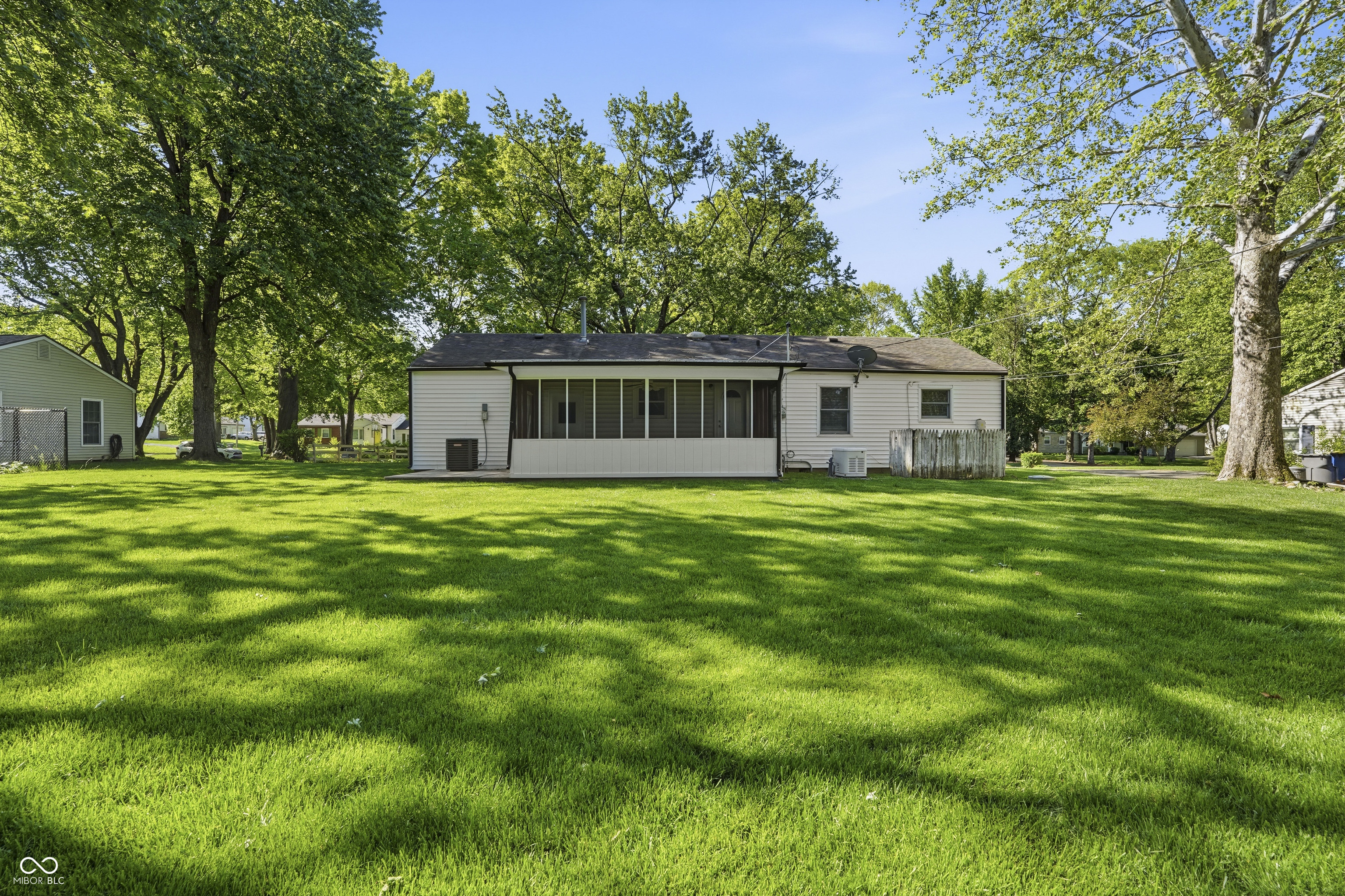 2844 Canterbury Lane