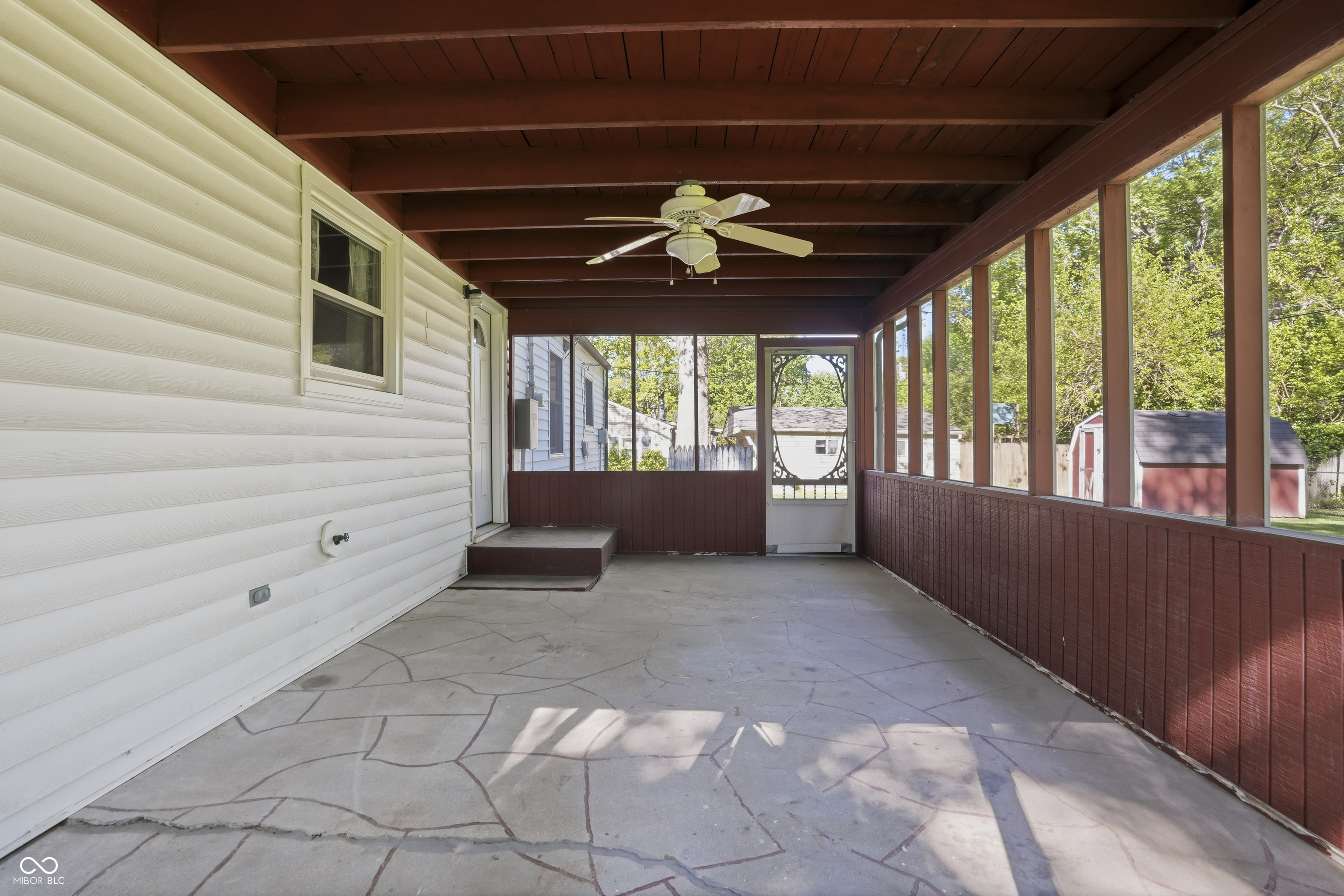 2844 Canterbury Lane