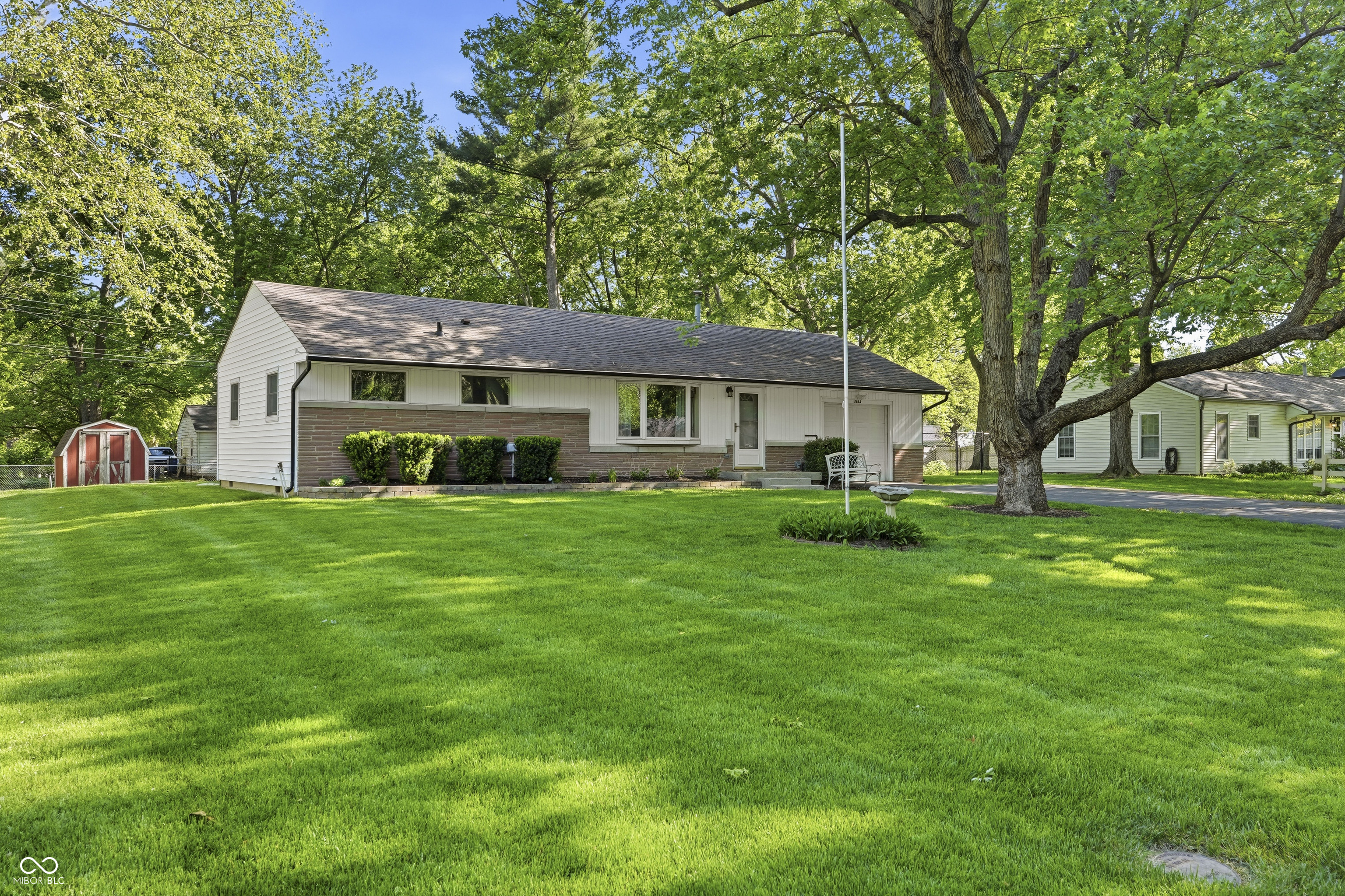 2844 Canterbury Lane