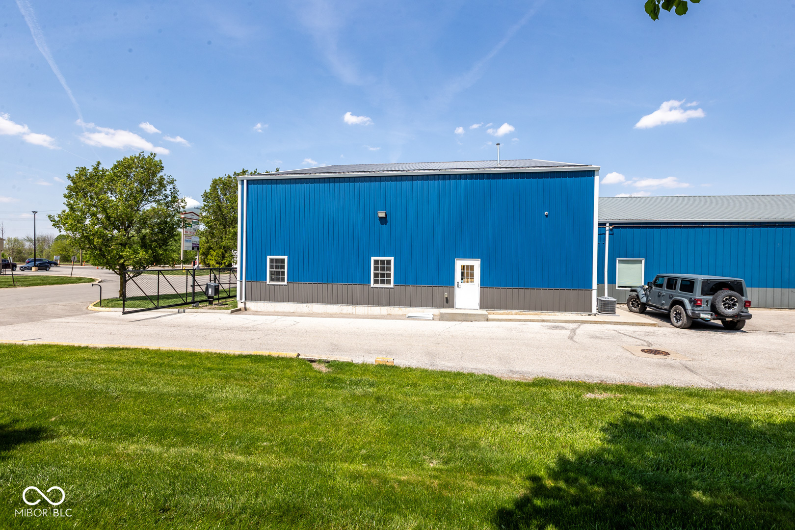 3893 W State Road 47
