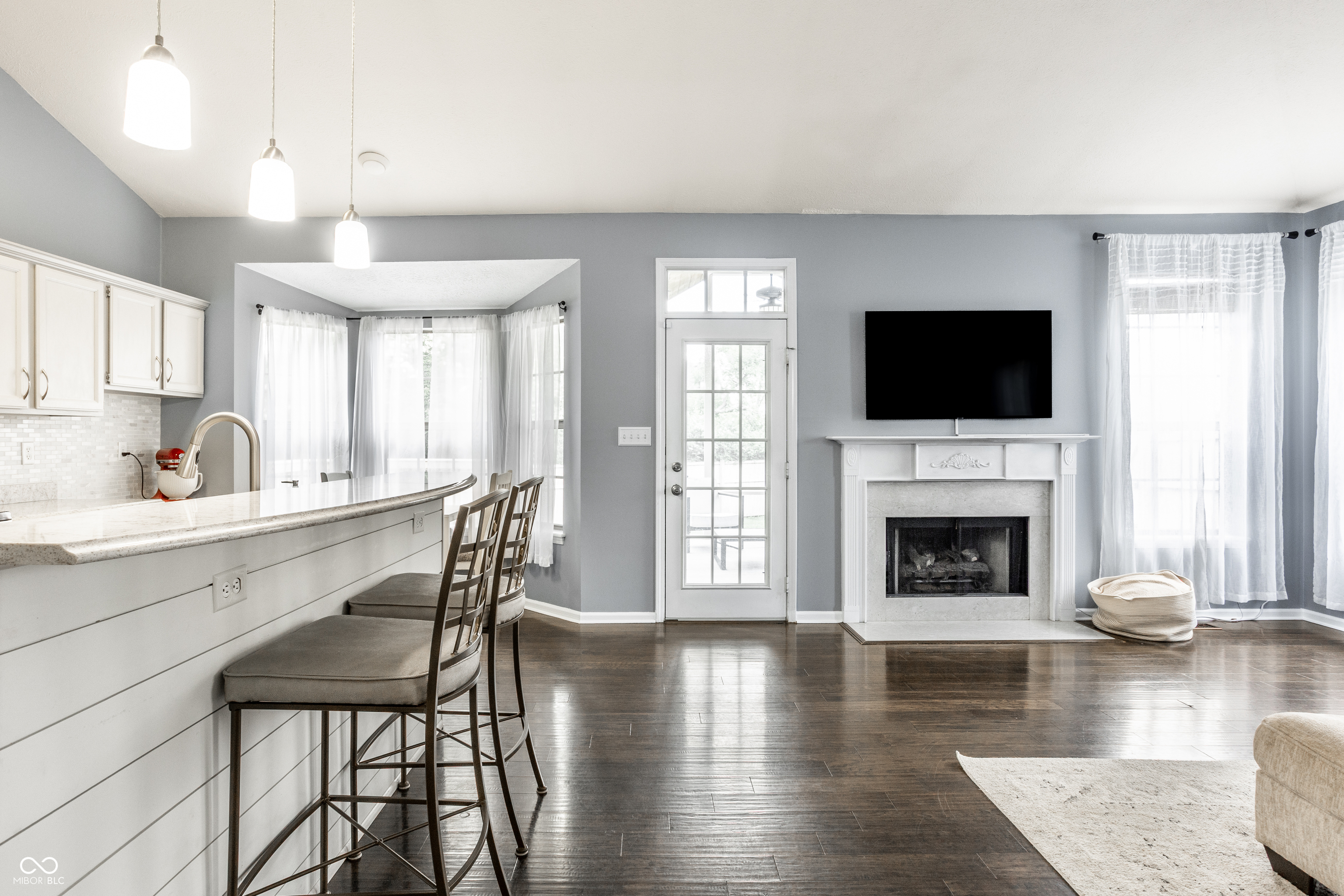 3129 Bretton Court