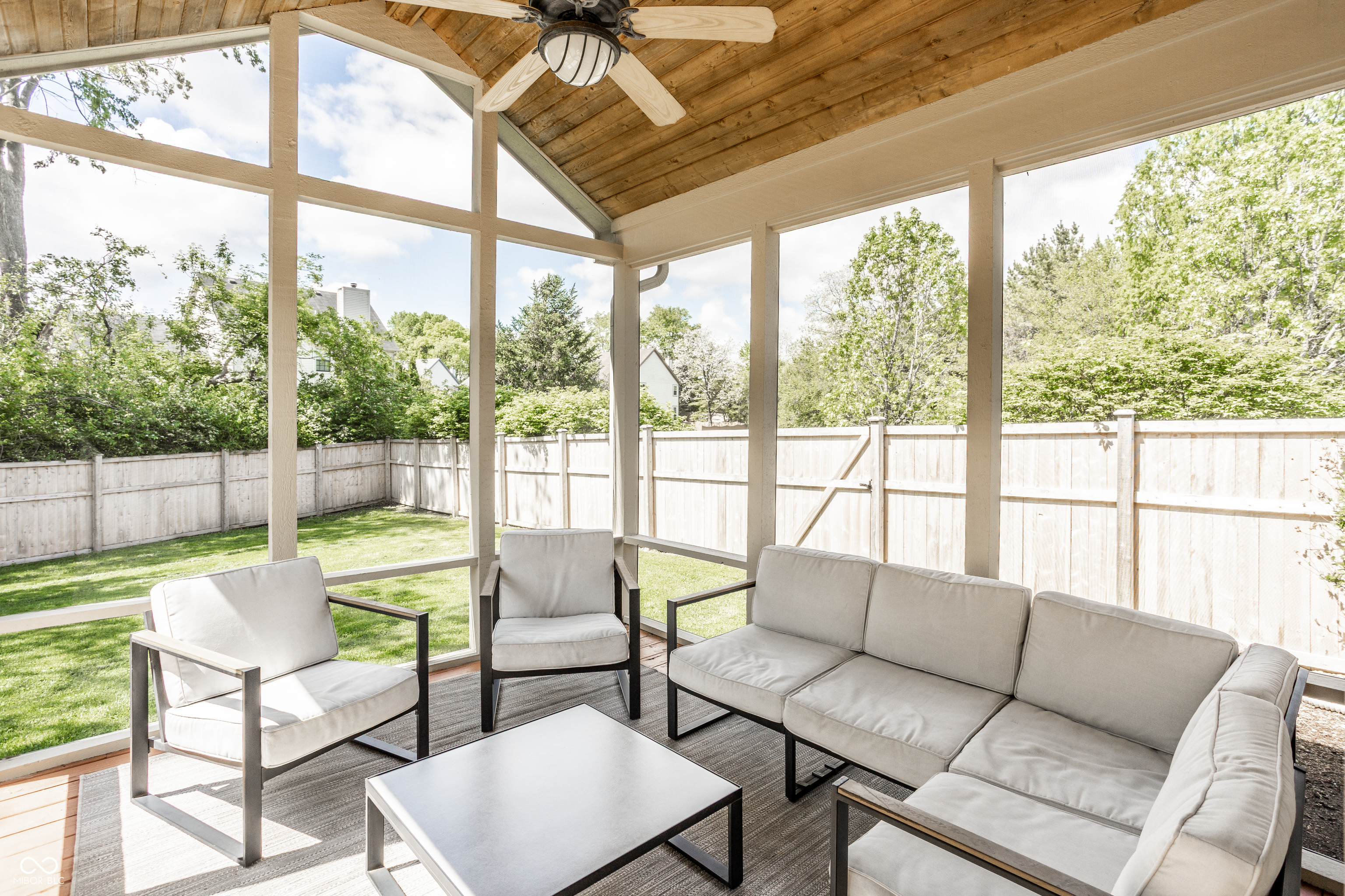 3129 Bretton Court