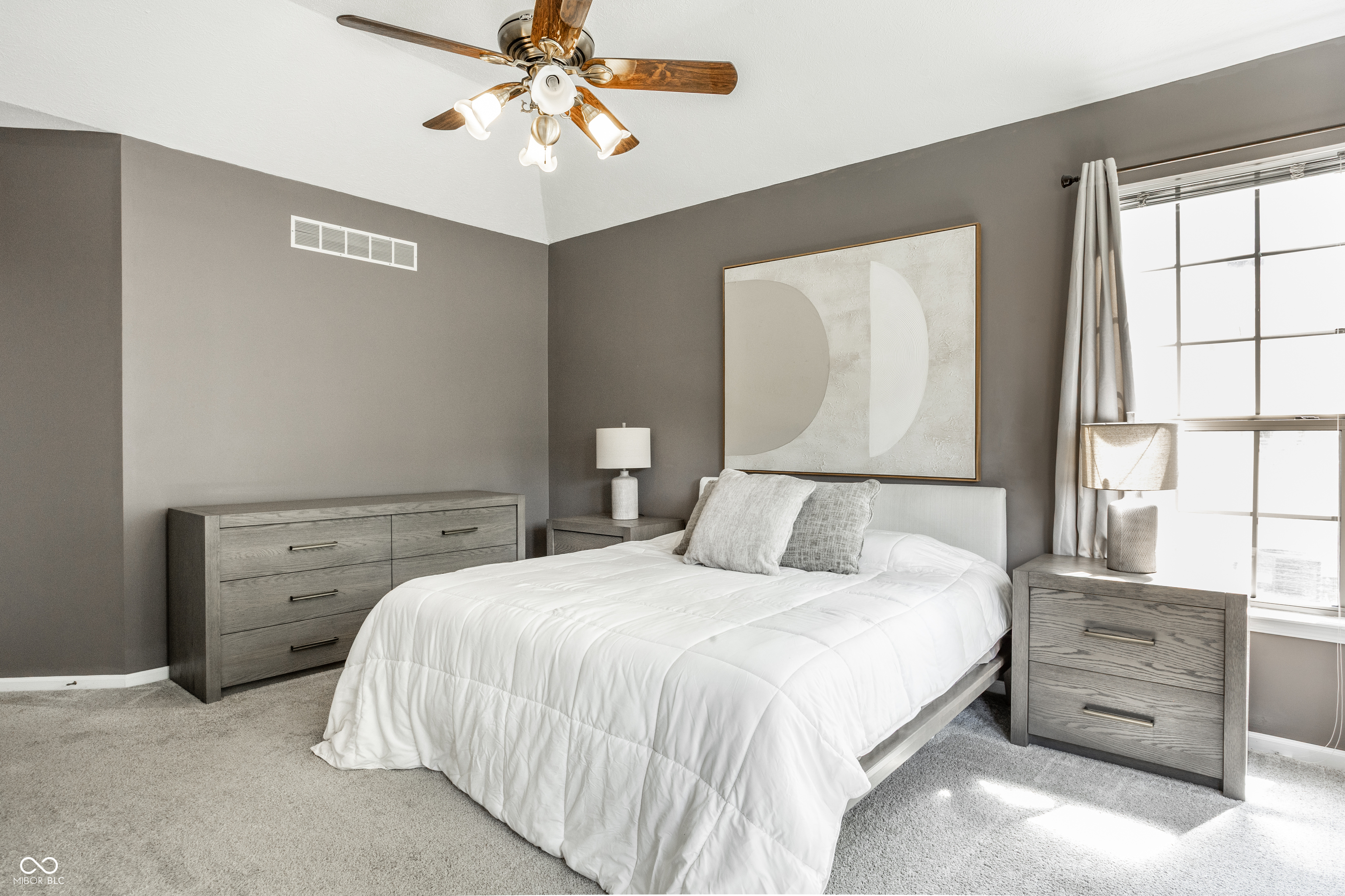 3129 Bretton Court