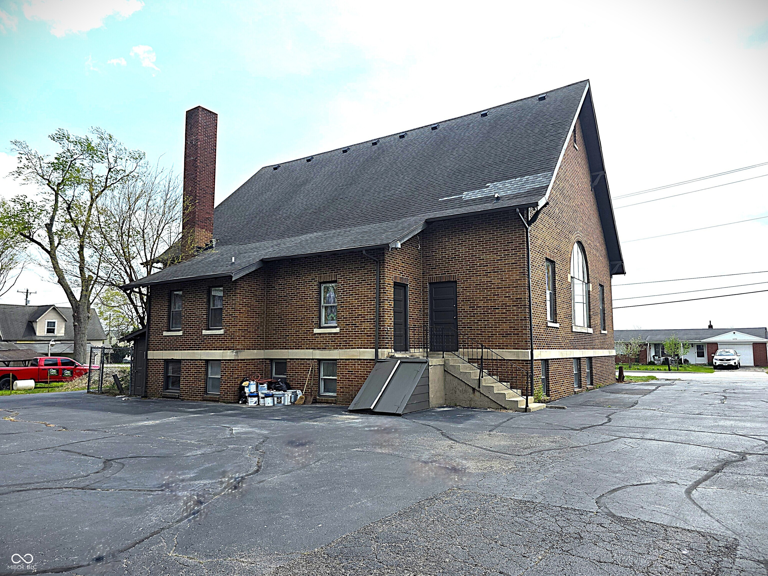 1080 E 236th Street