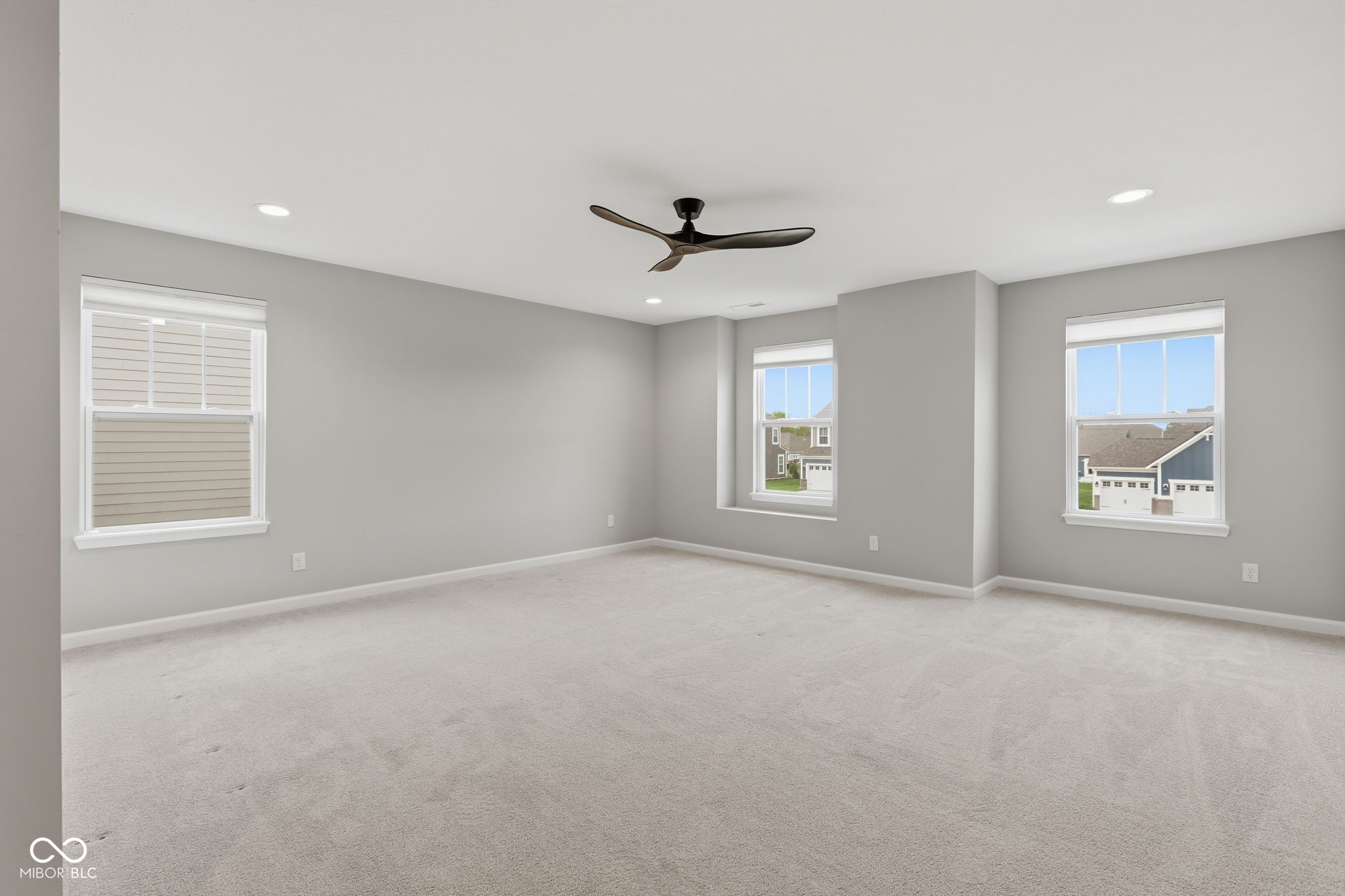 6870 Hidden Meadow Pass