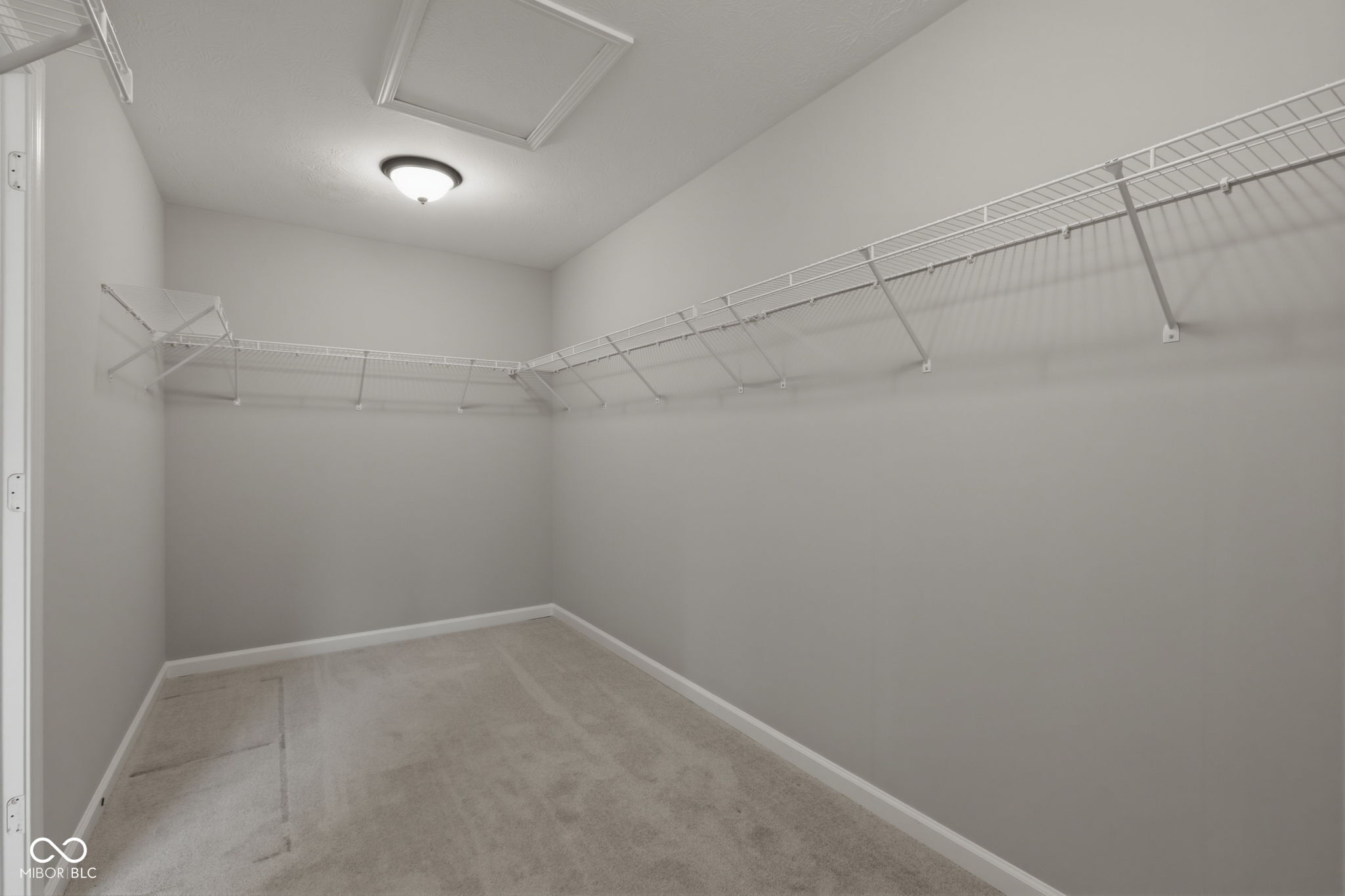 6870 Hidden Meadow Pass
