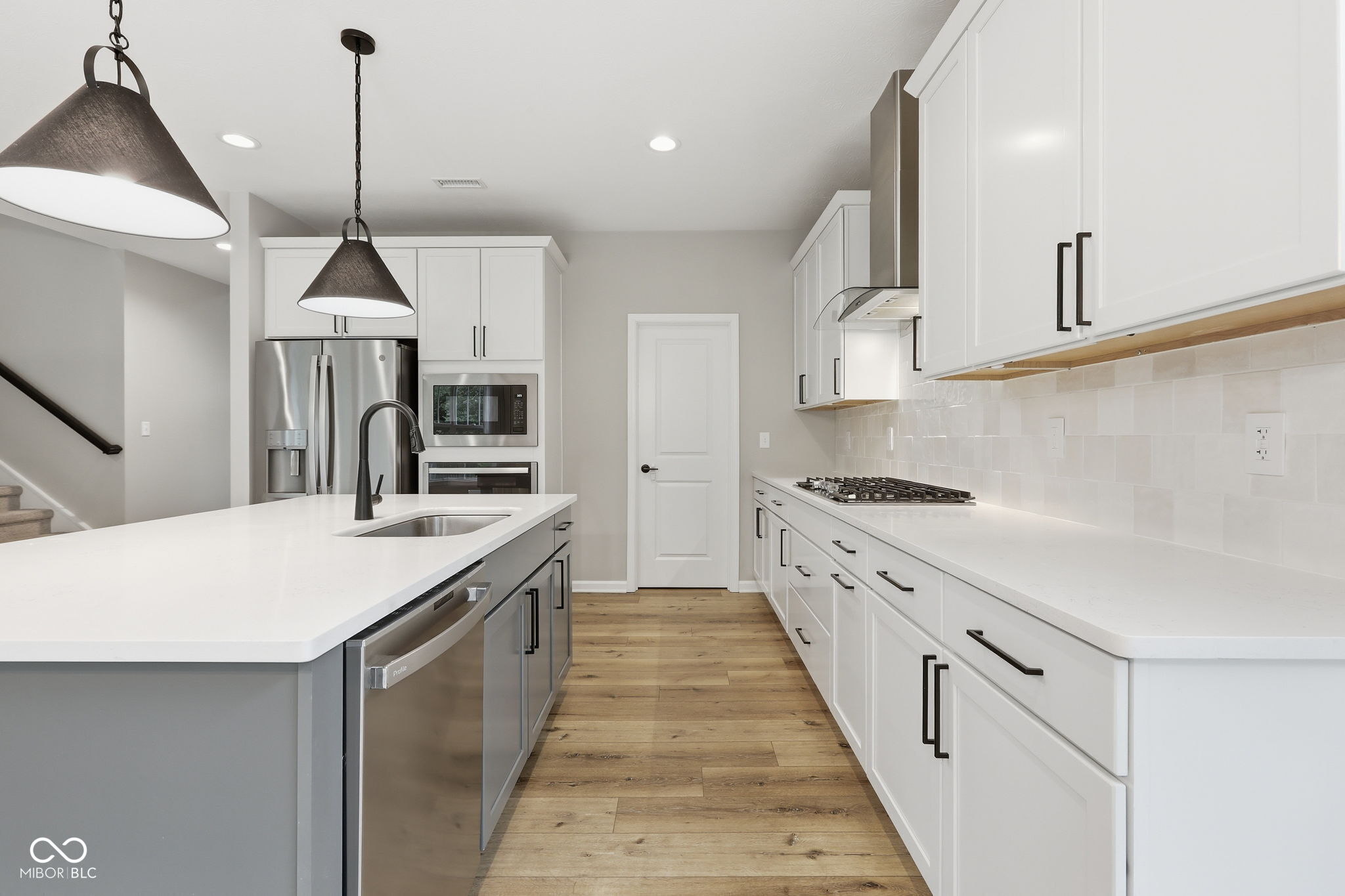 6870 Hidden Meadow Pass