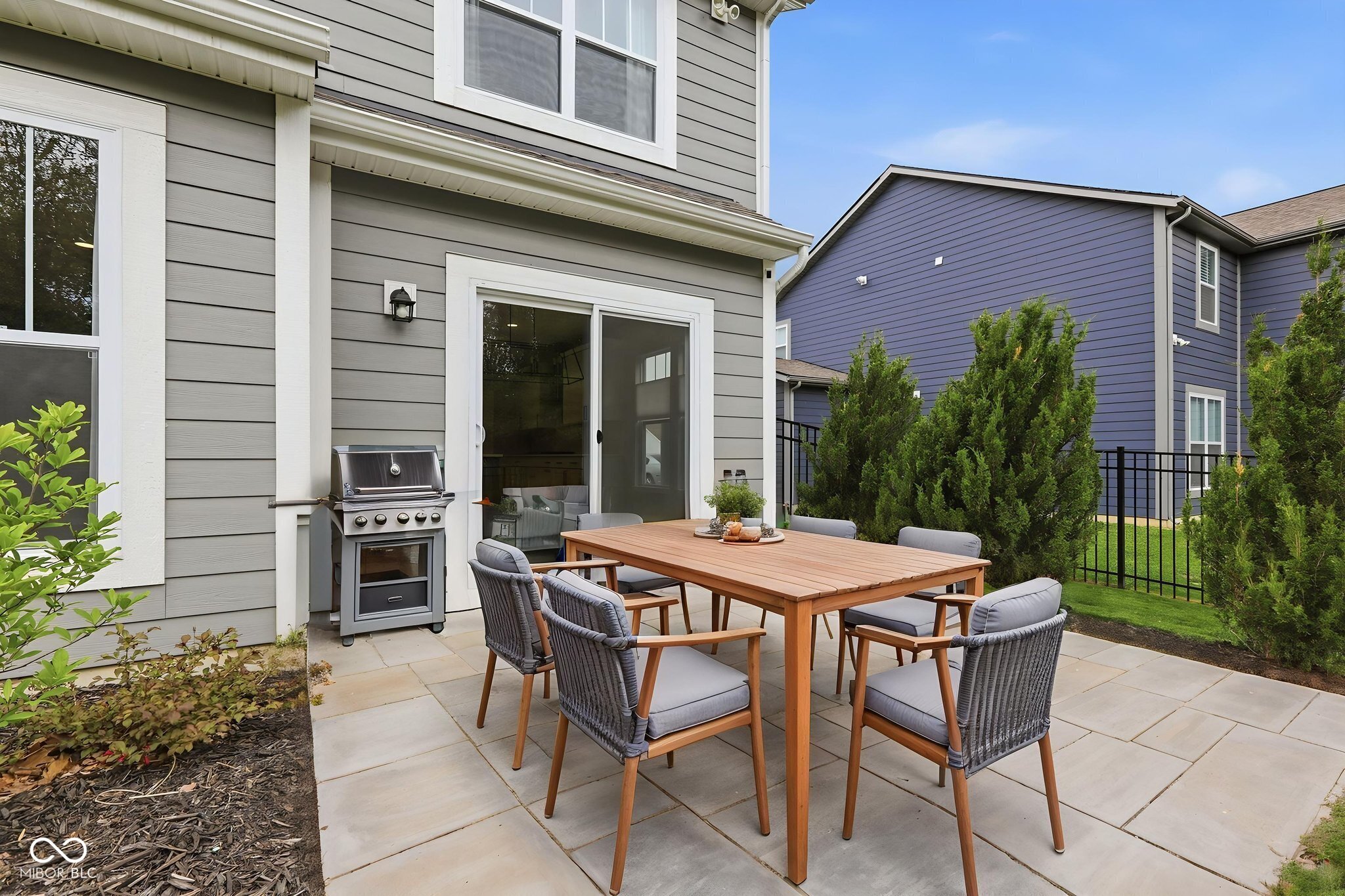 6870 Hidden Meadow Pass