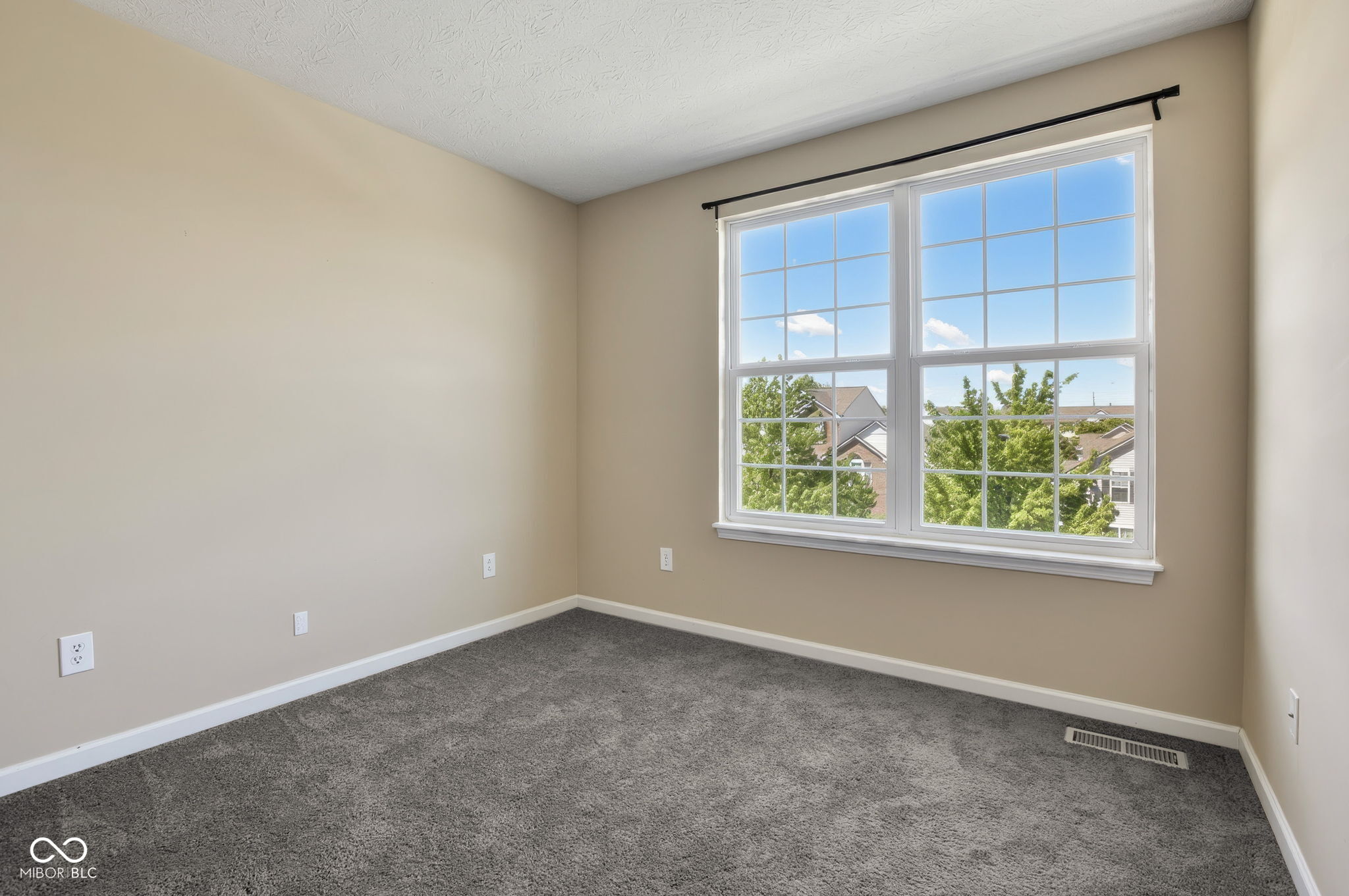 12692 Tamworth Drive